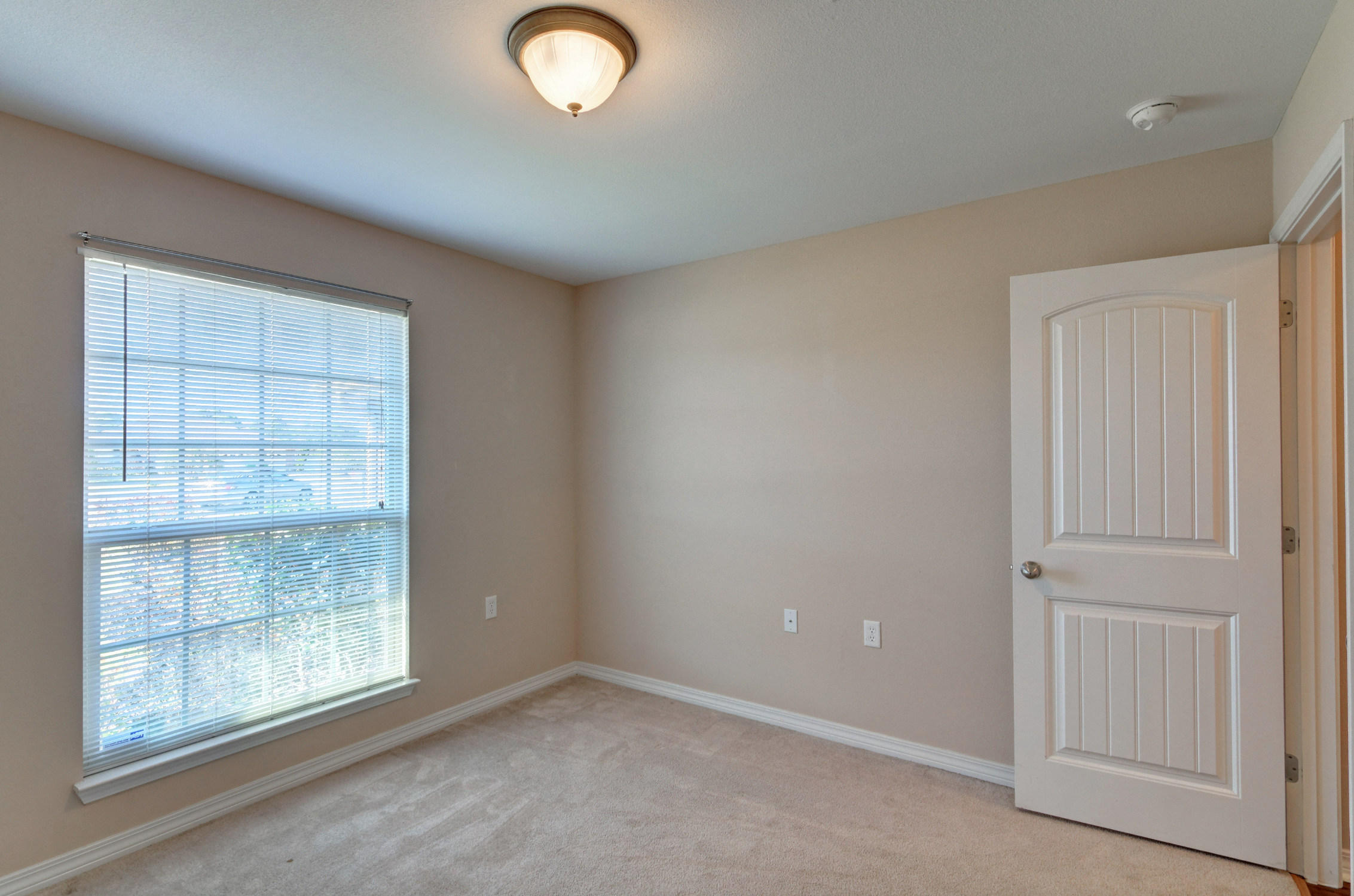 SHADOW LAKES - Residential