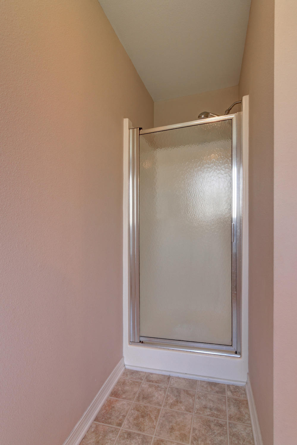 SHADOW LAKES - Residential