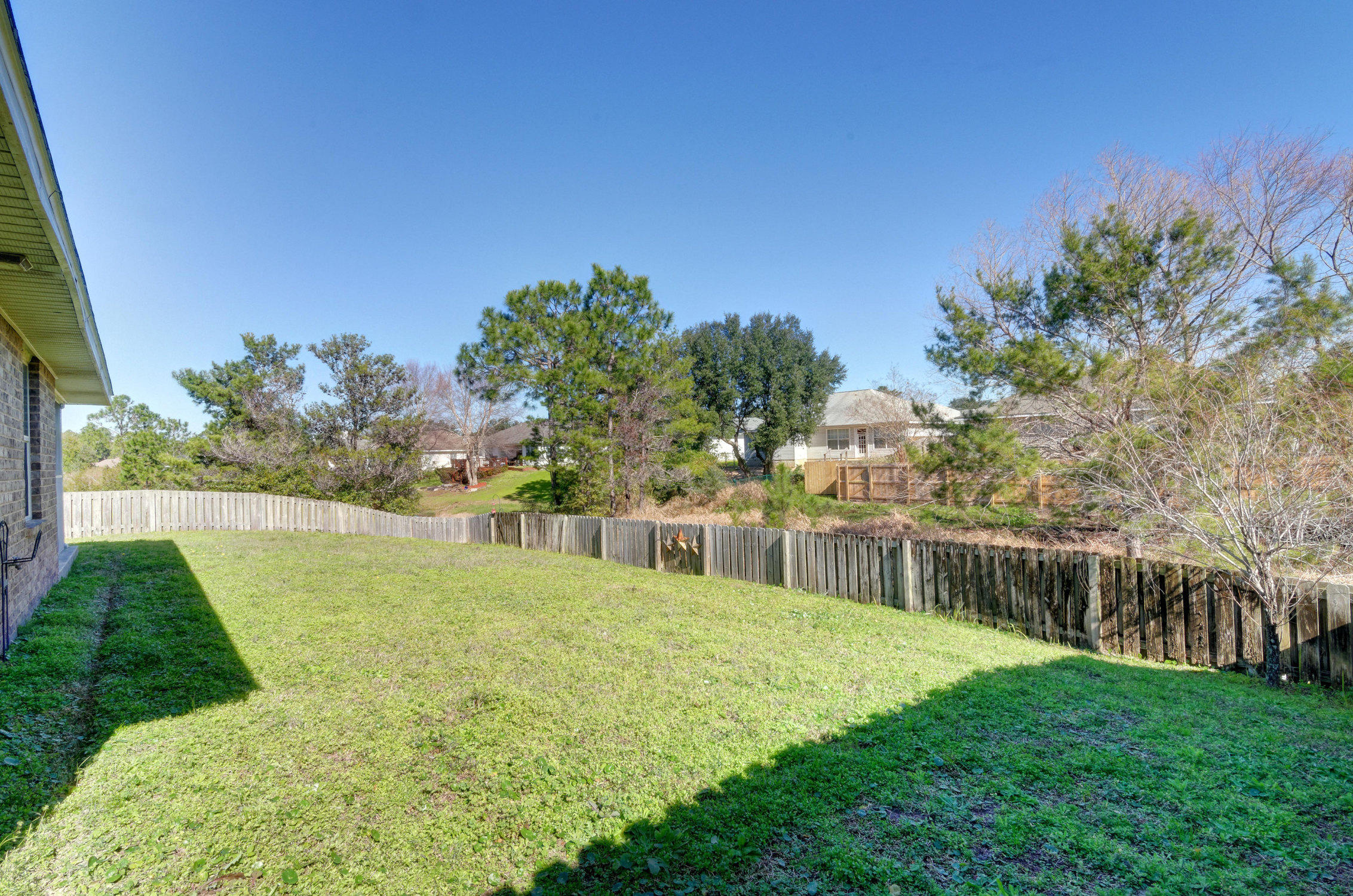 SHADOW LAKES - Residential