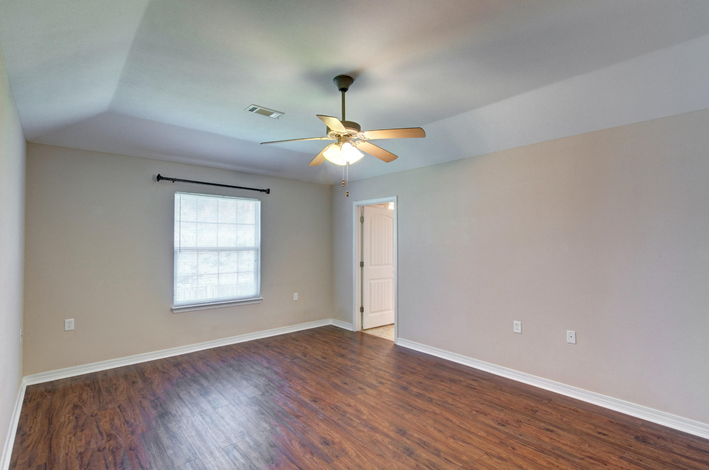 SHADOW LAKES - Residential