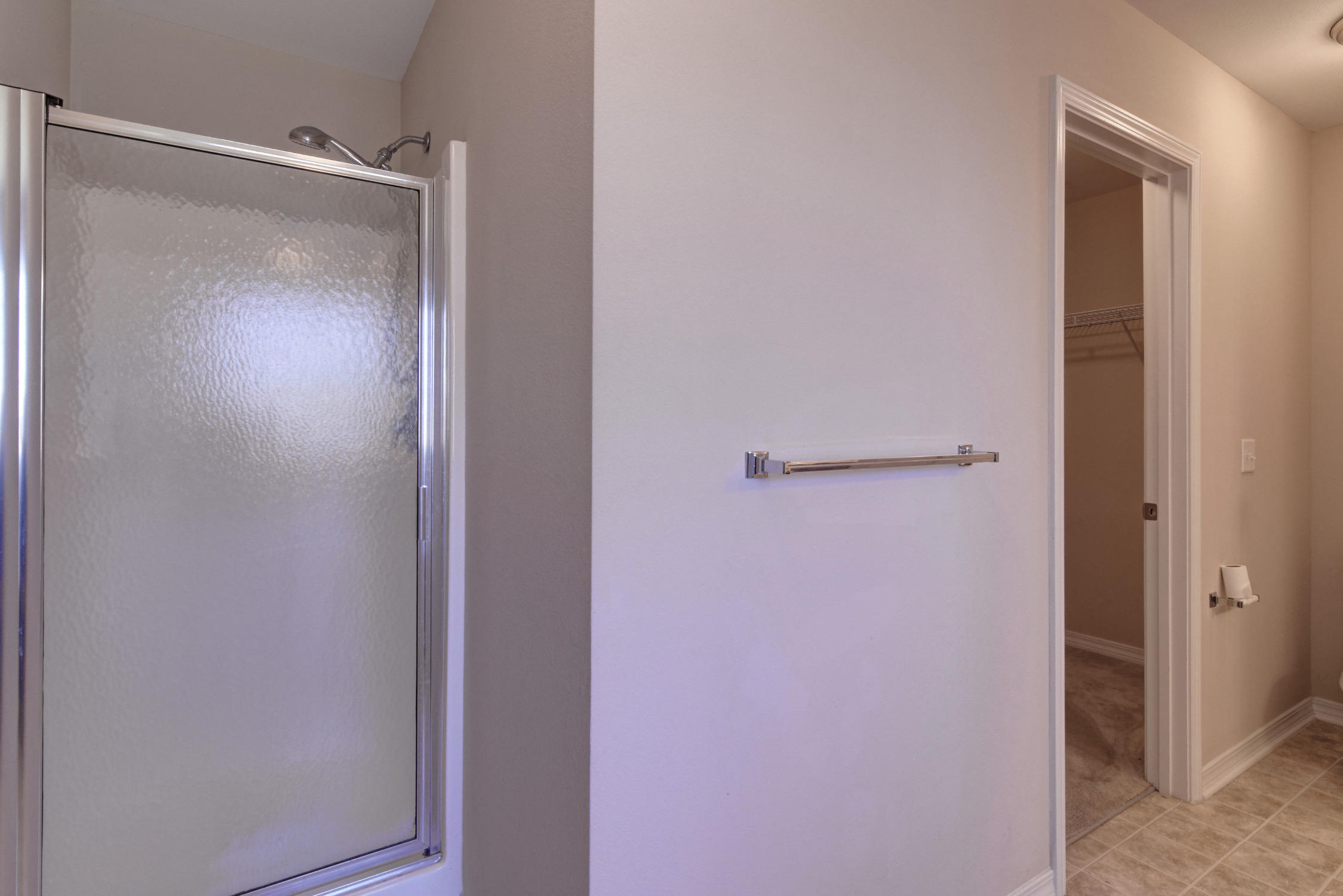 SHADOW LAKES - Residential