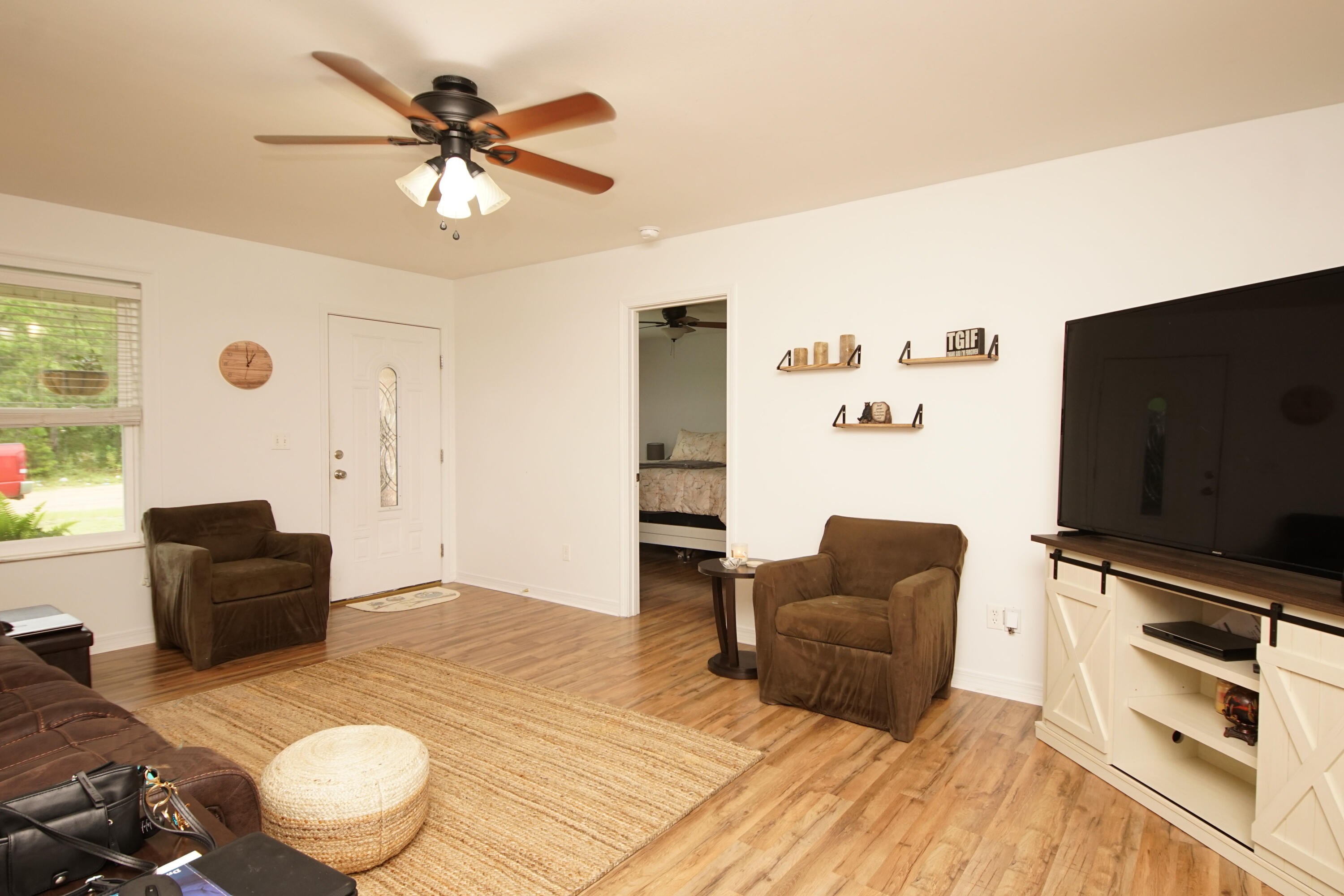 CV PINES/TRIPLE LAKE - Residential
