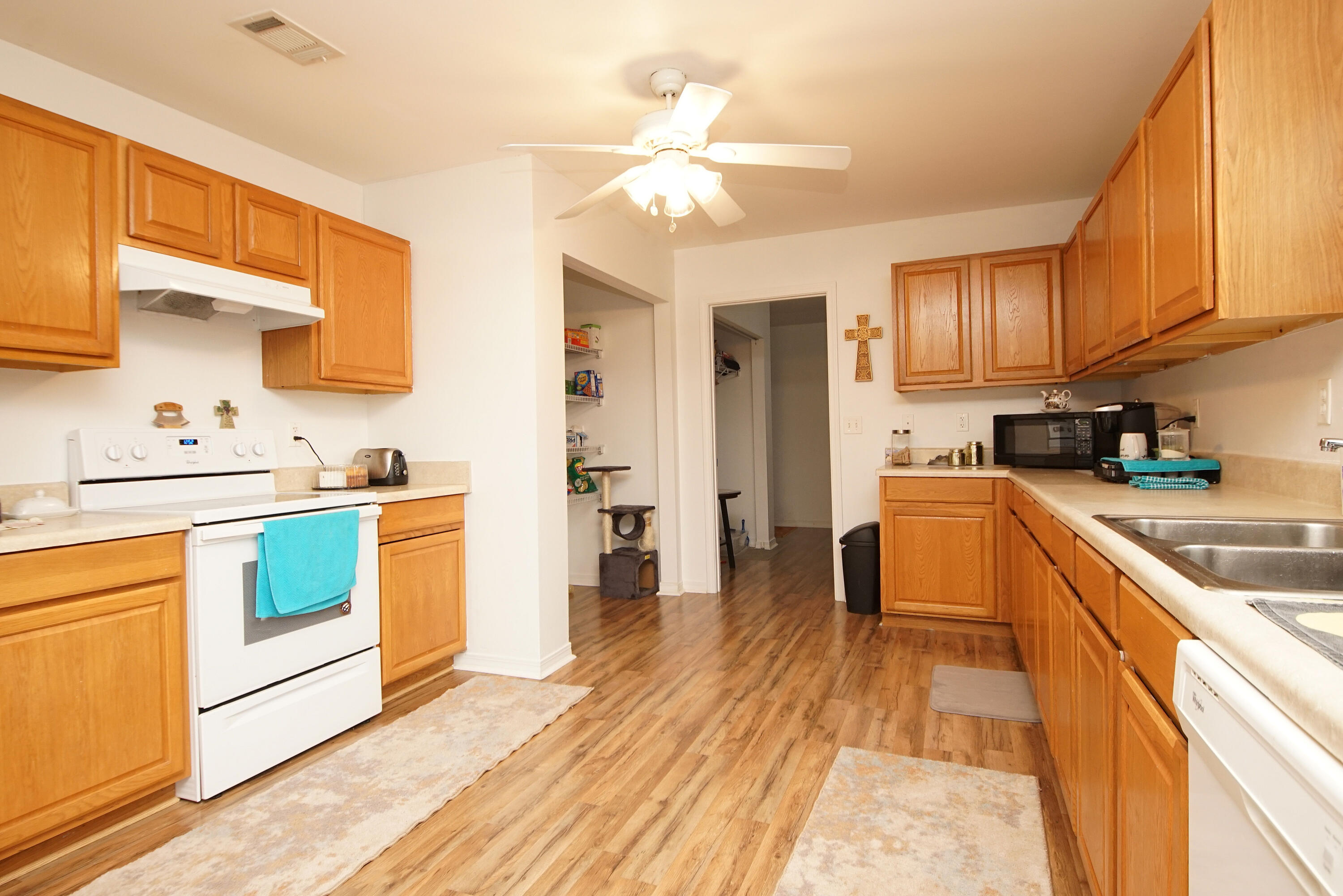 CV PINES/TRIPLE LAKE - Residential