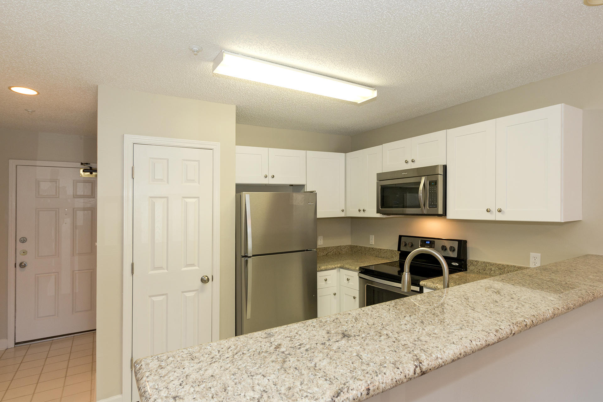 MARAVILLA CONDO 1 - Residential