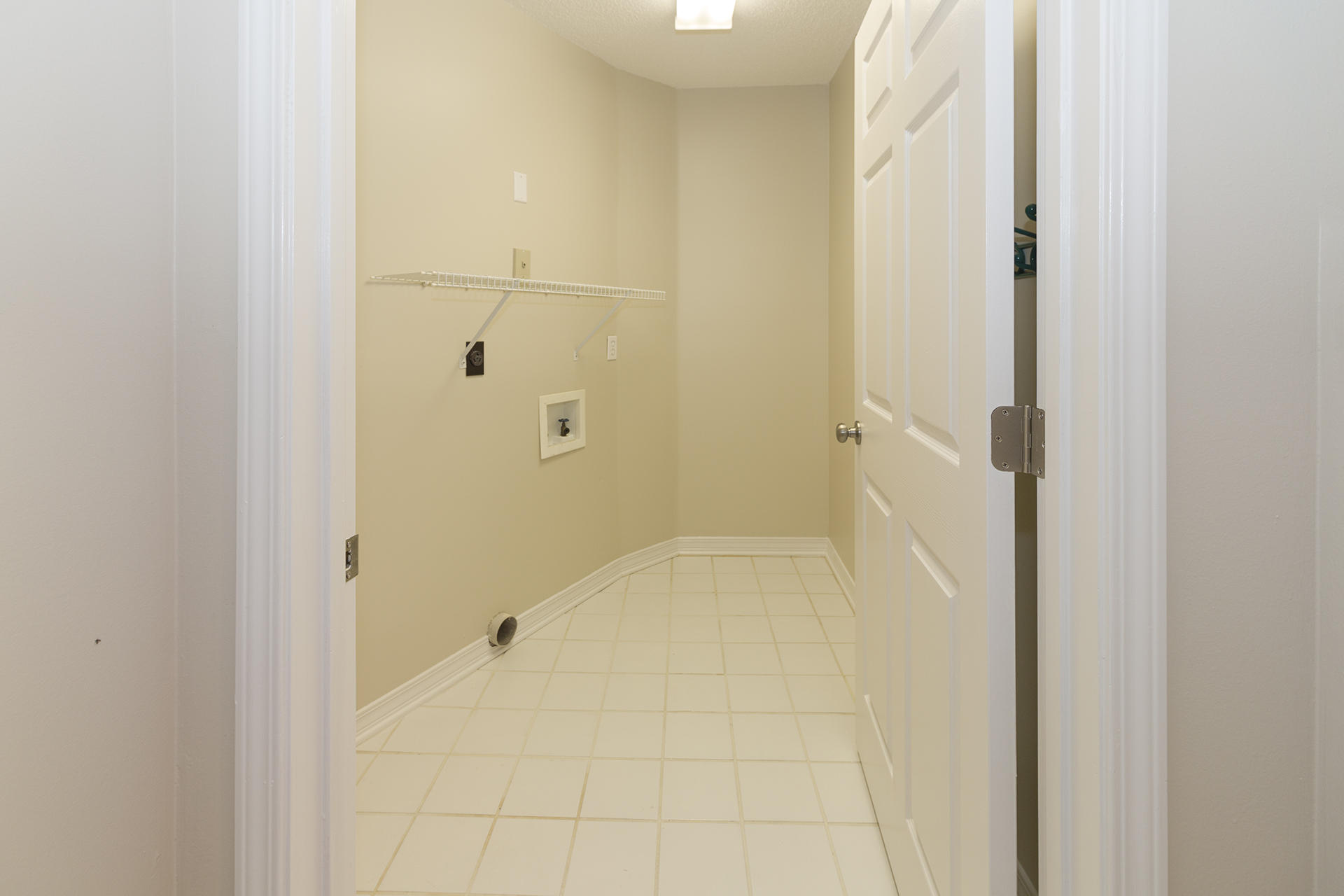 MARAVILLA CONDO 1 - Residential