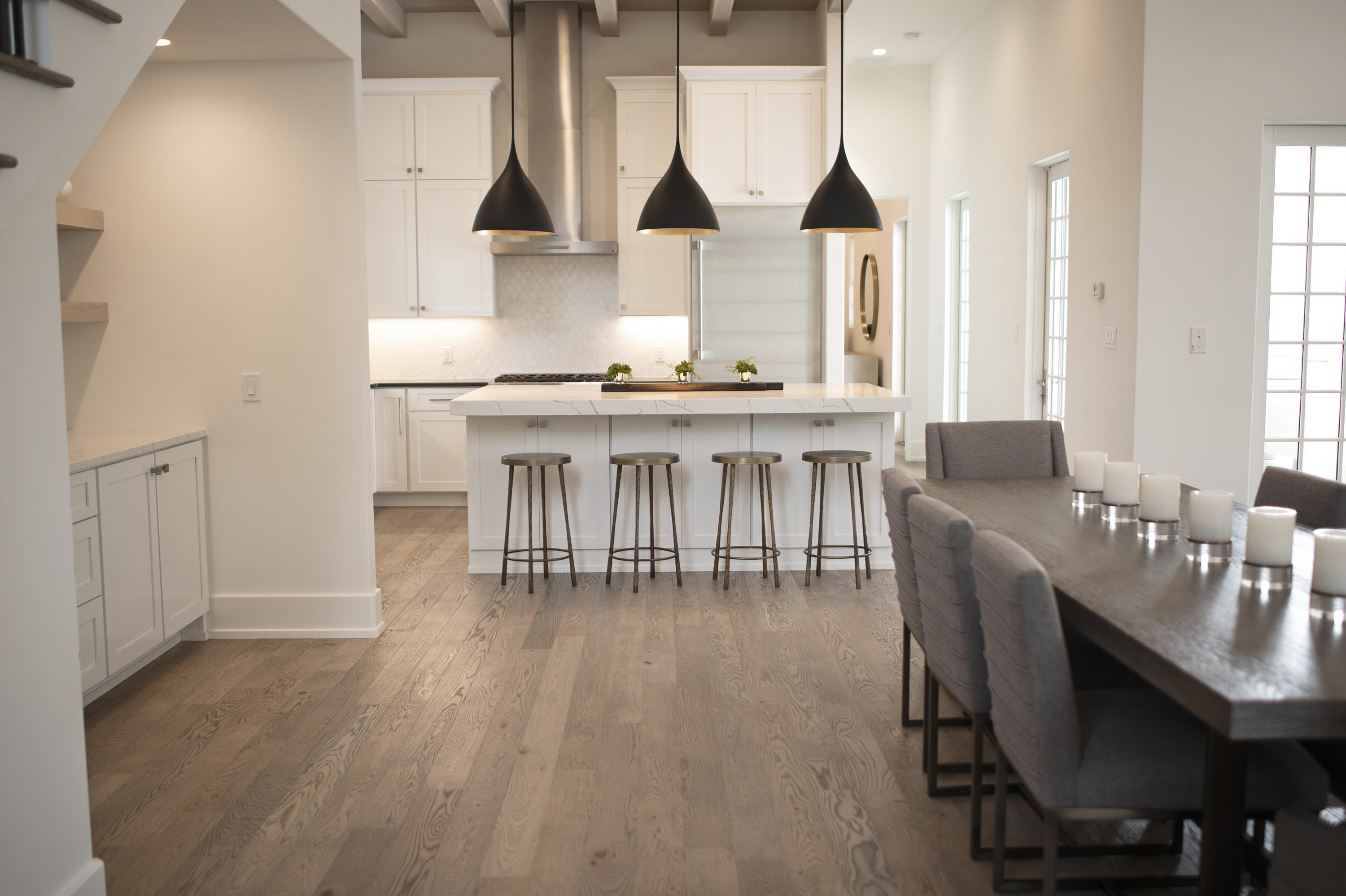 CHURCHILL OAKS - Residential