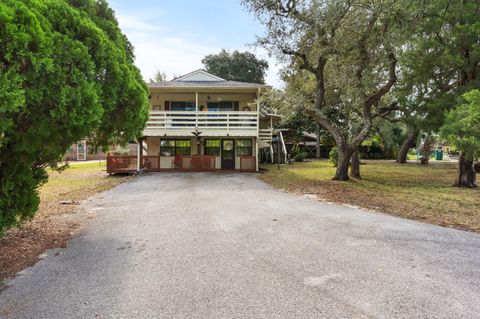 A home in Destin