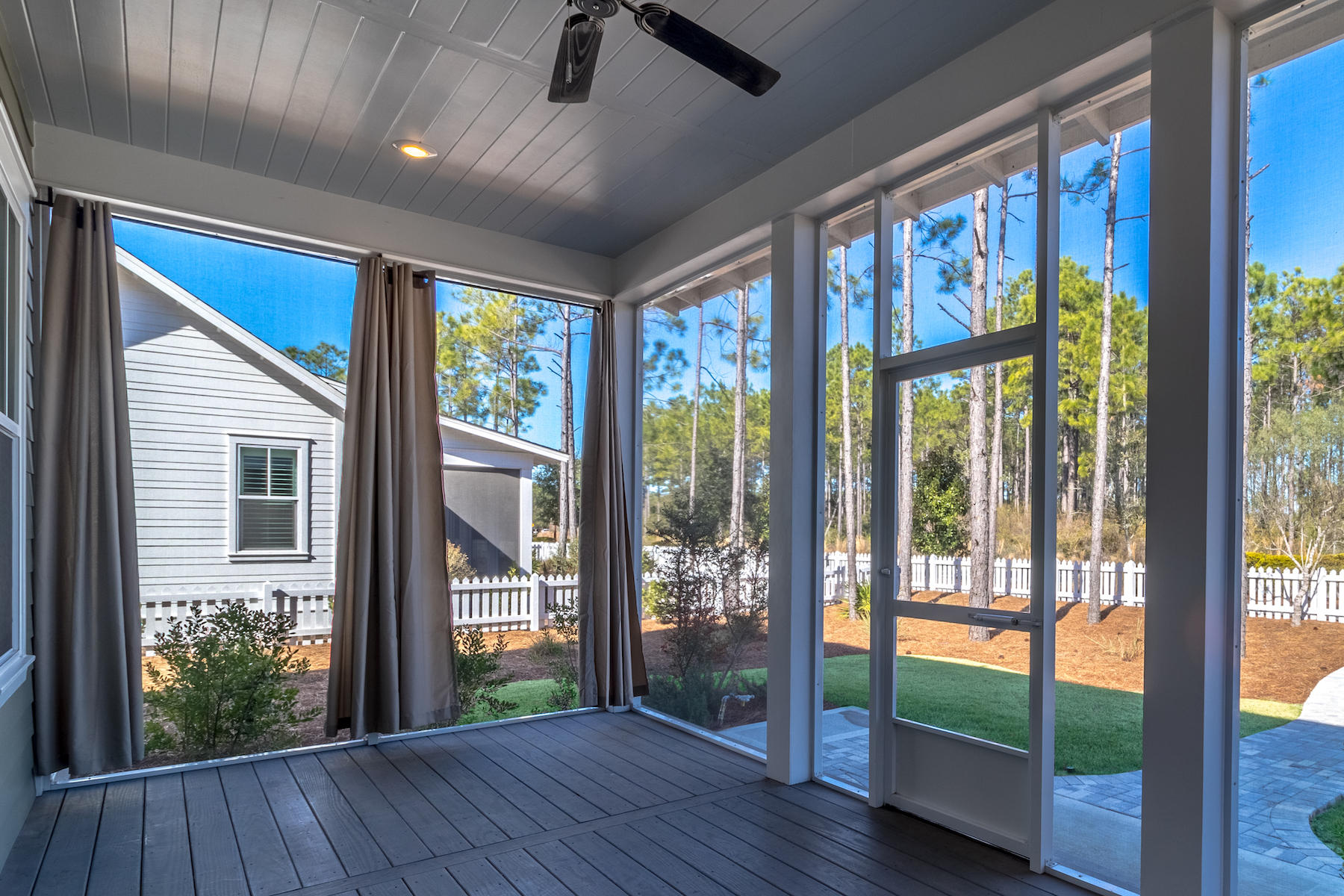 WATERSOUND ORIGINS - Residential