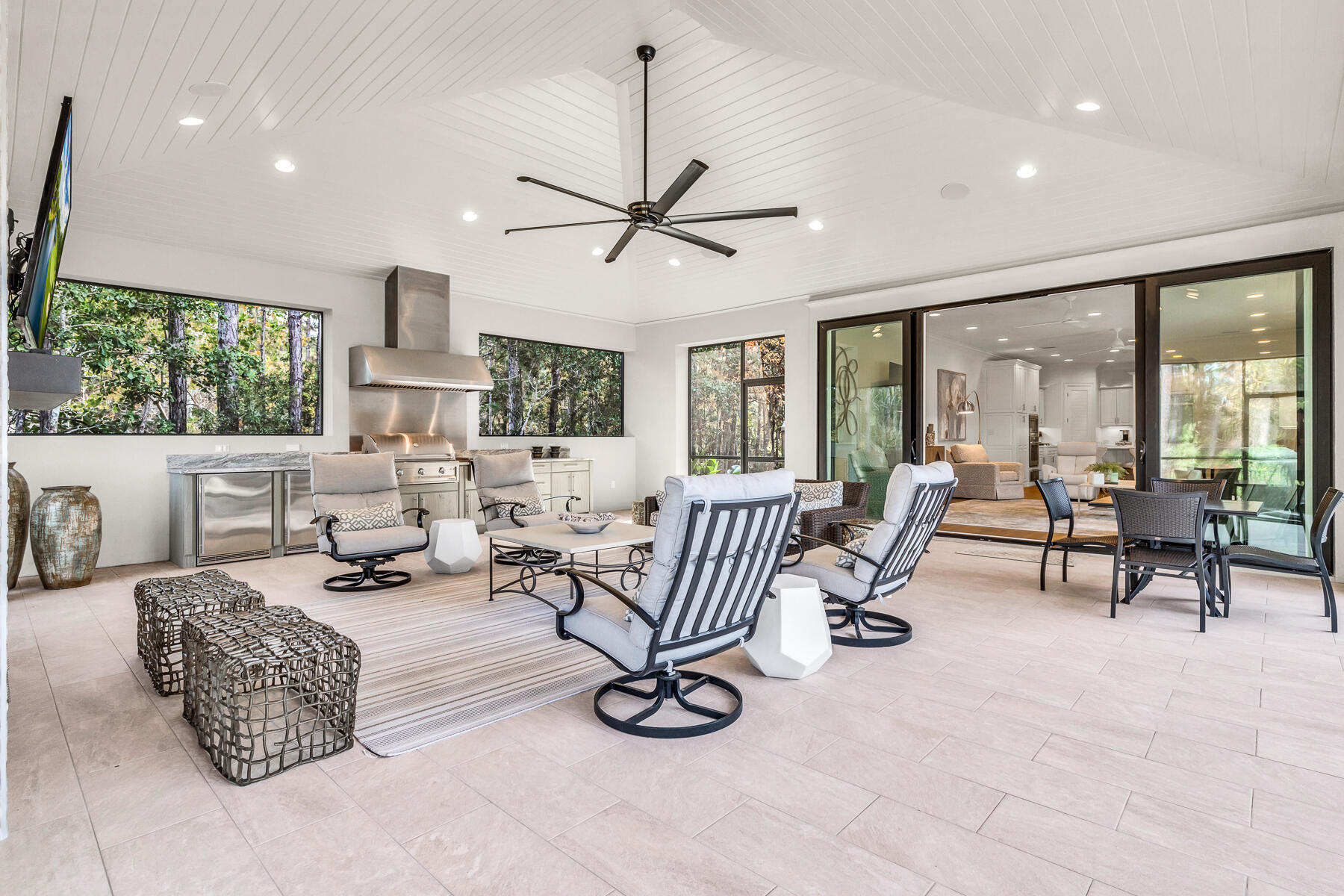 BURNT PINE - Residential