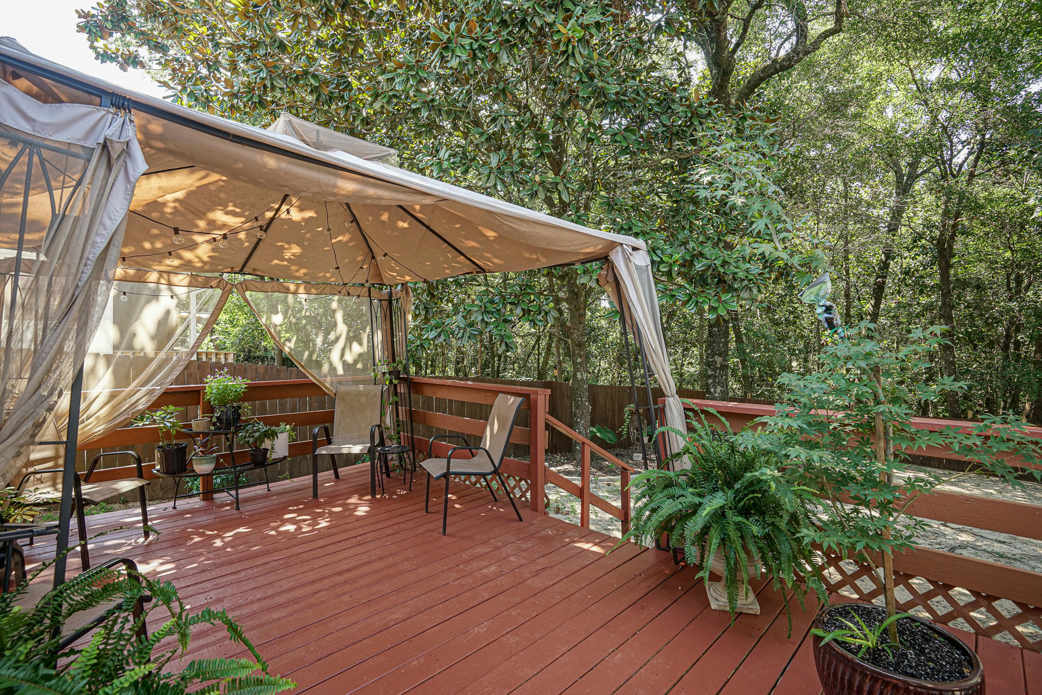 CREEKSIDE 4 - Residential