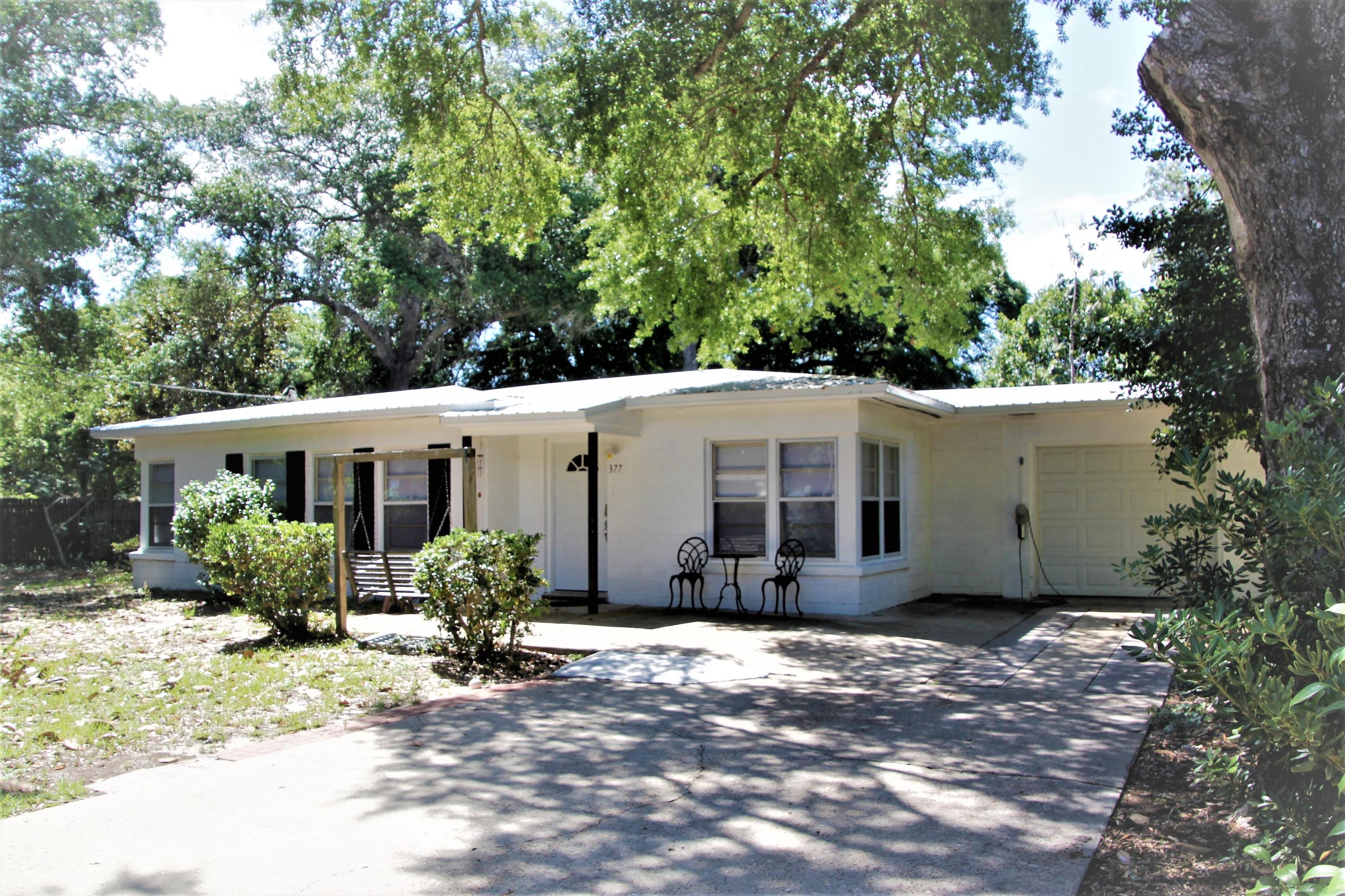 Elliott Point - Residential