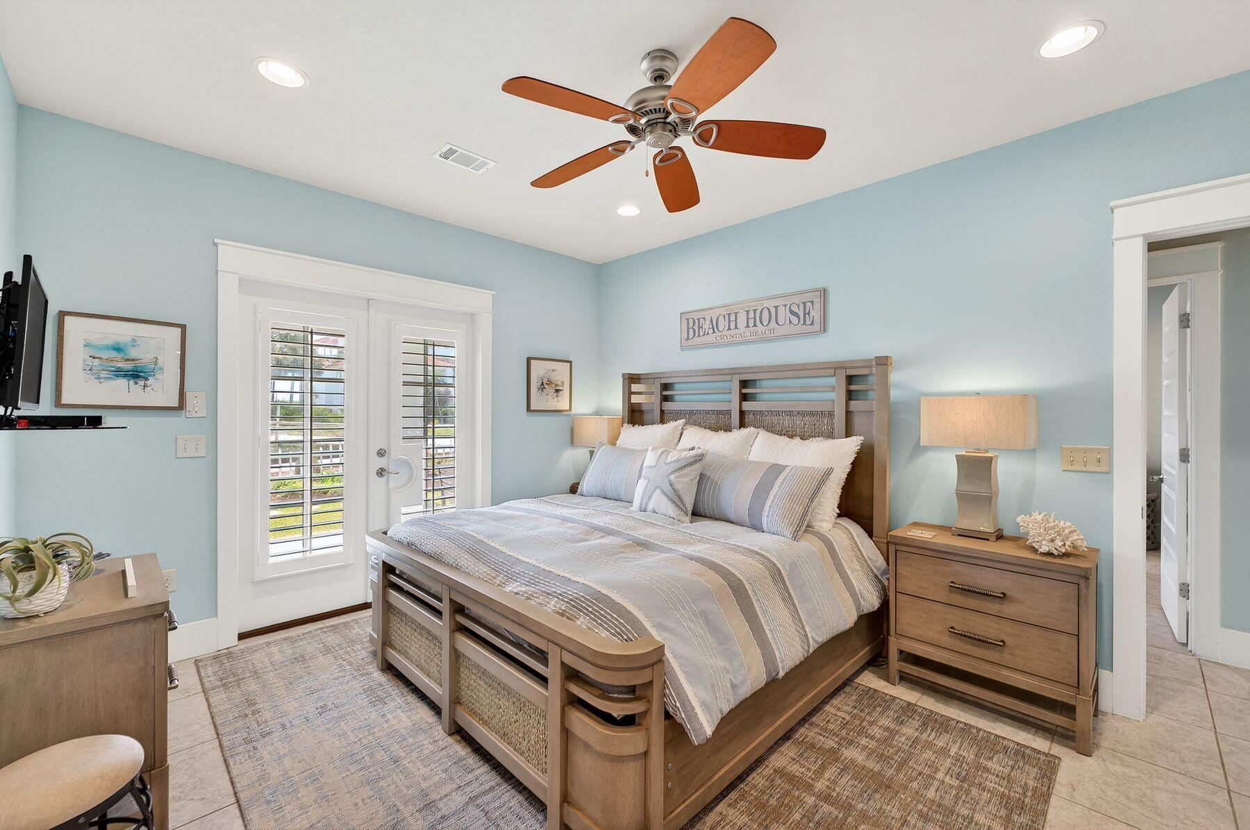 Crystal Shores - Residential