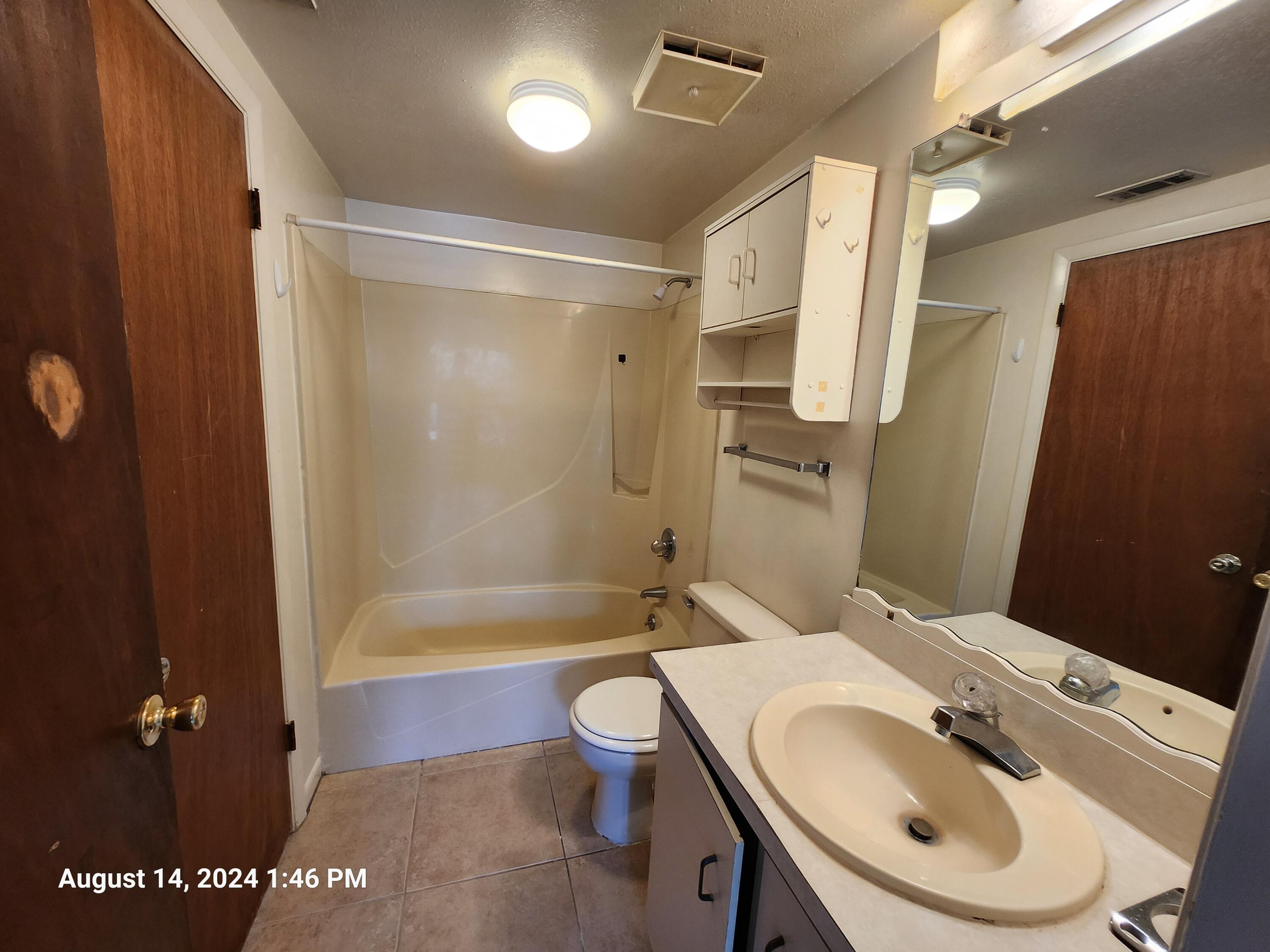 SCOTTWOOD - Residential Lease