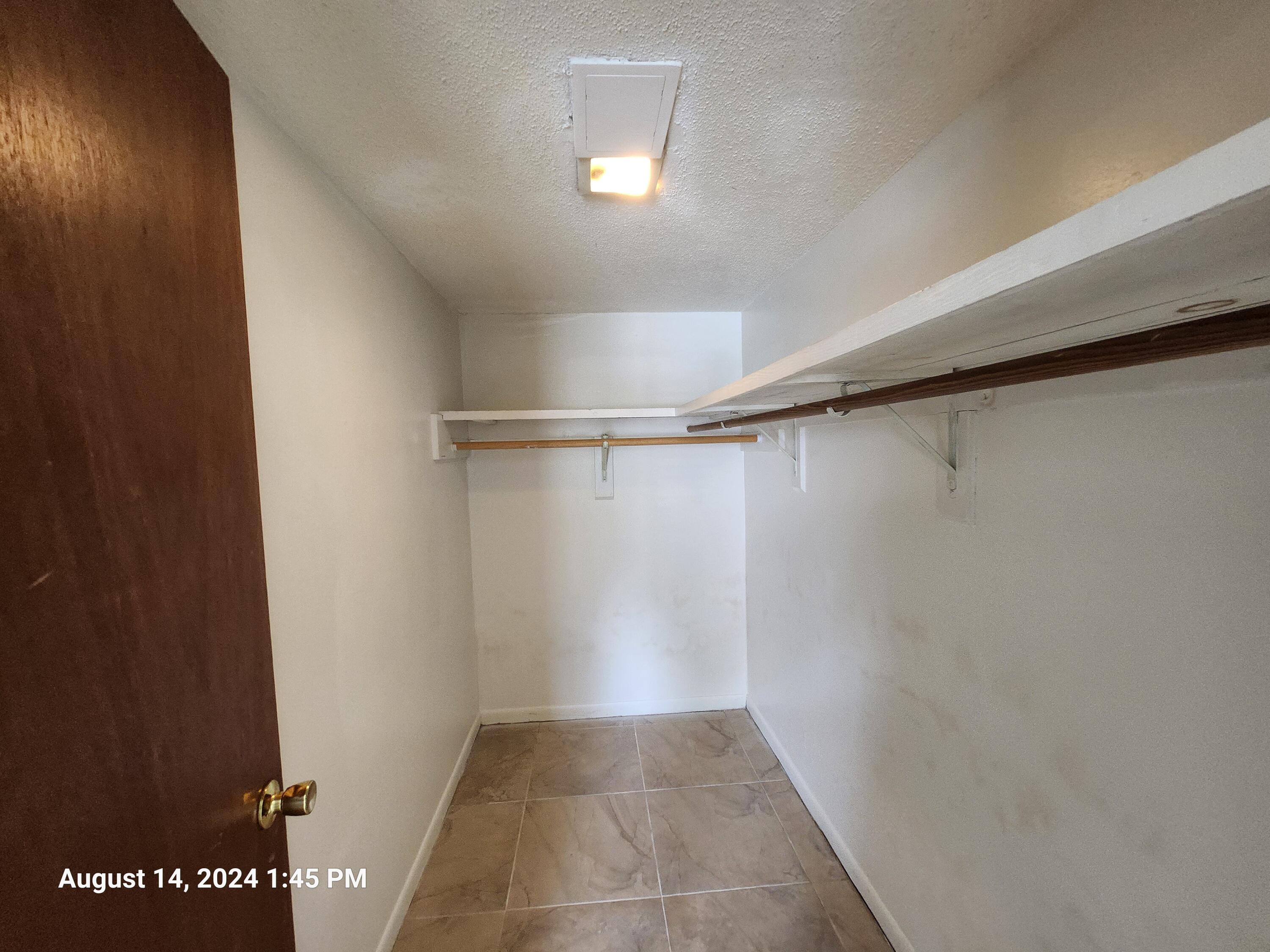 SCOTTWOOD - Residential Lease