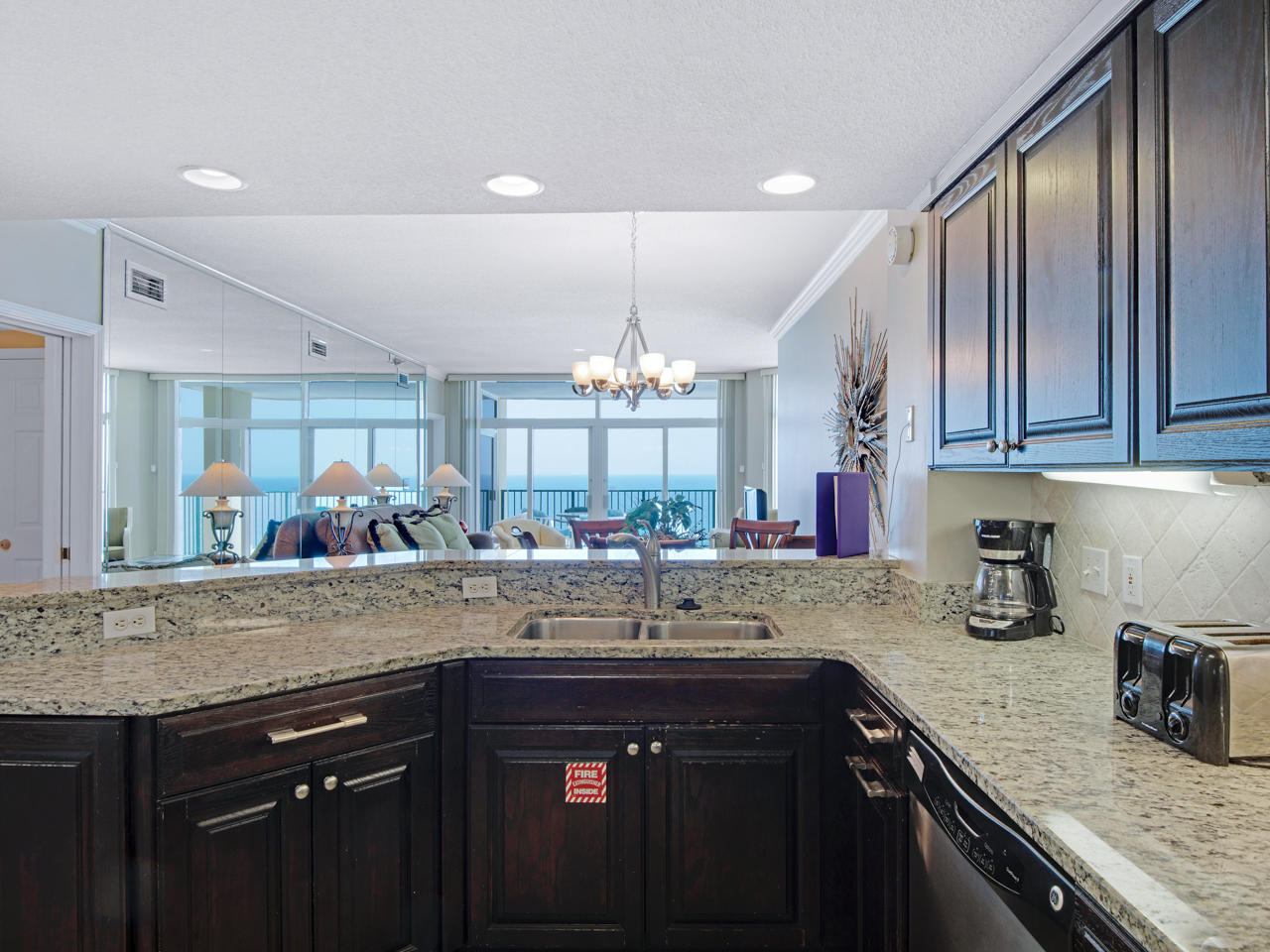 JADE EAST TOWERS CONDO - Residential