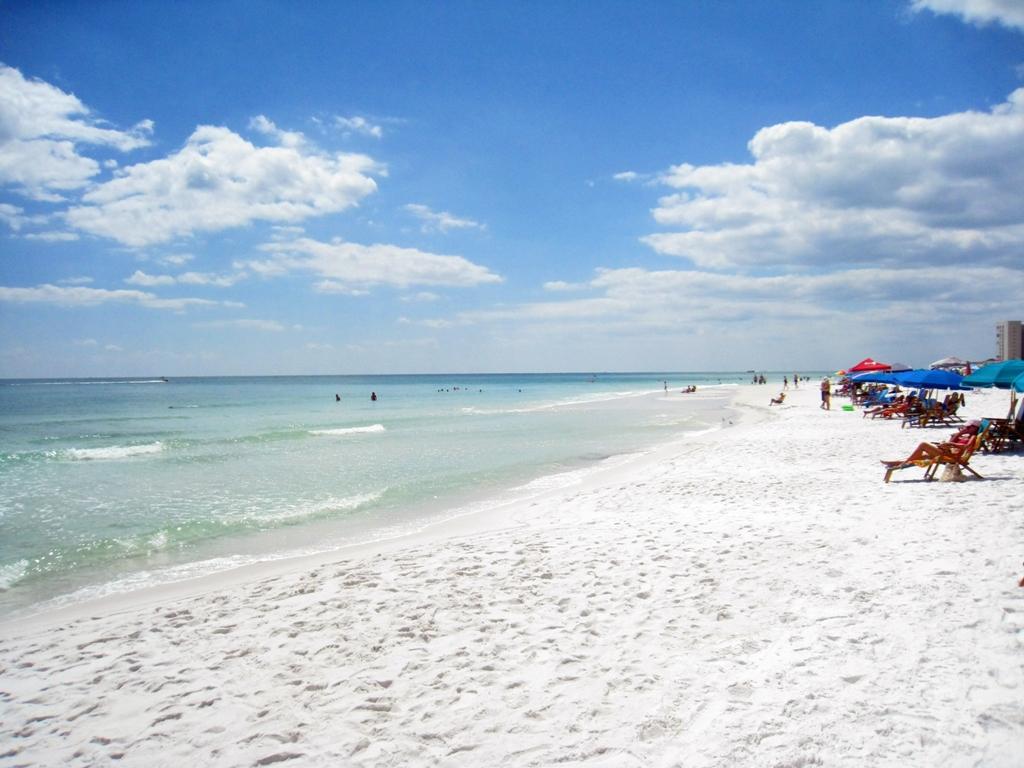 JADE EAST TOWERS CONDO - Residential