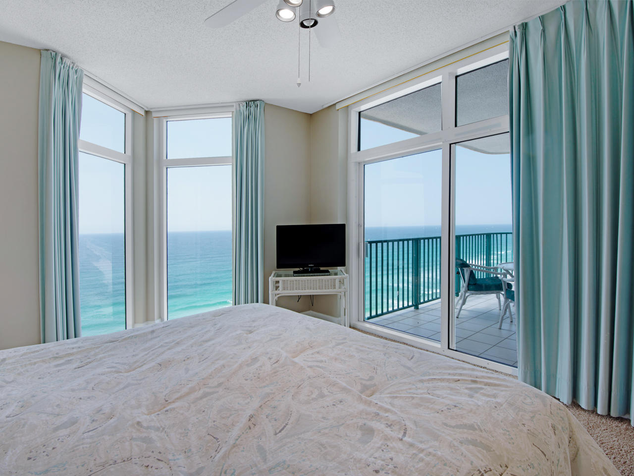 JADE EAST TOWERS CONDO - Residential