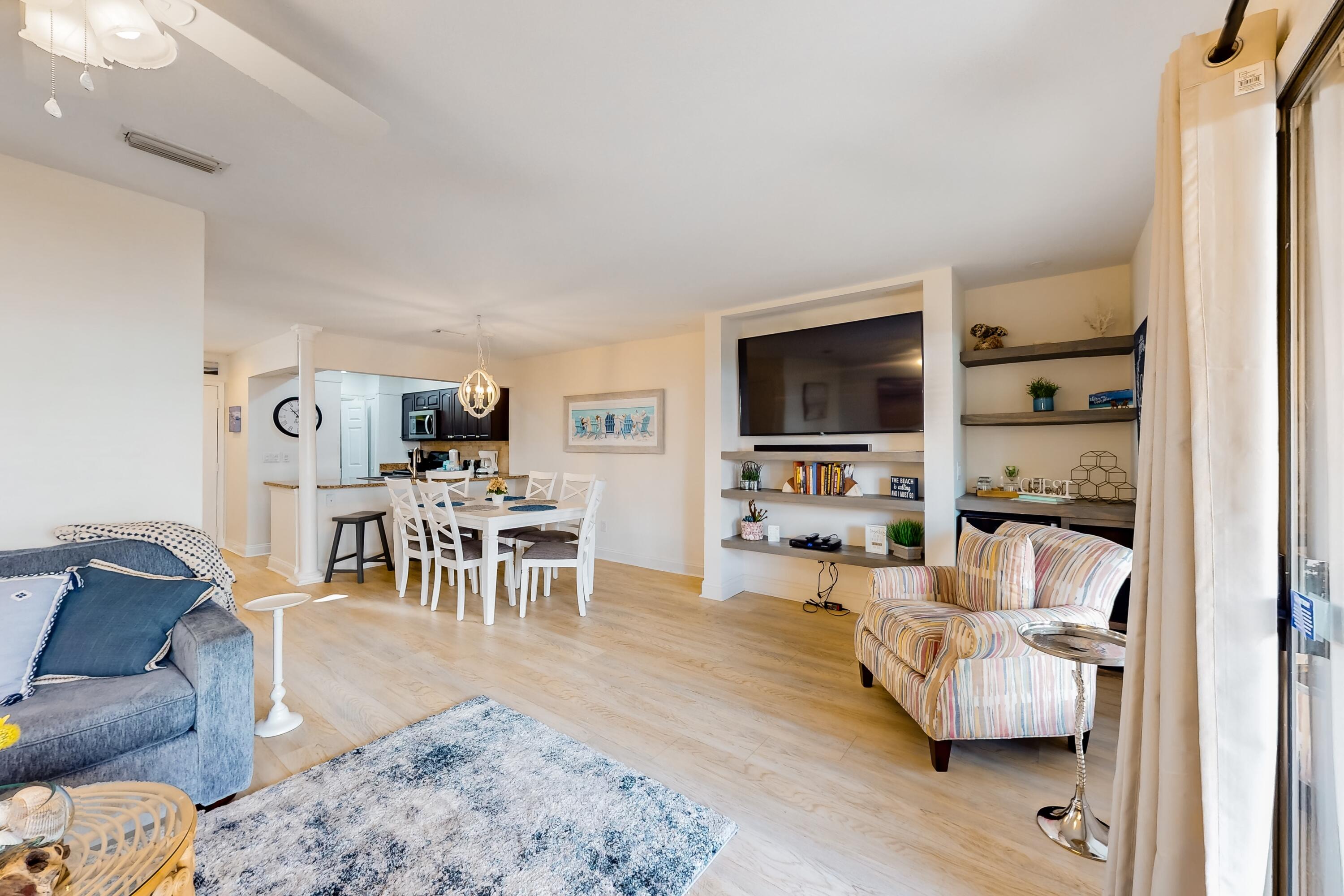 TOPS'L TENNIS VILLAGE - Residential