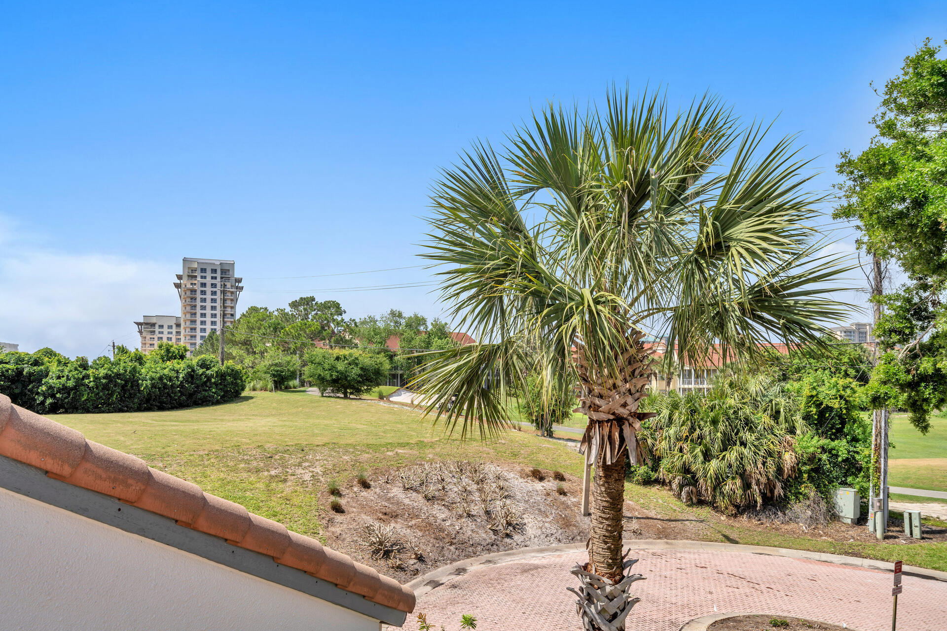 TOPS'L TENNIS VILLAGE - Residential