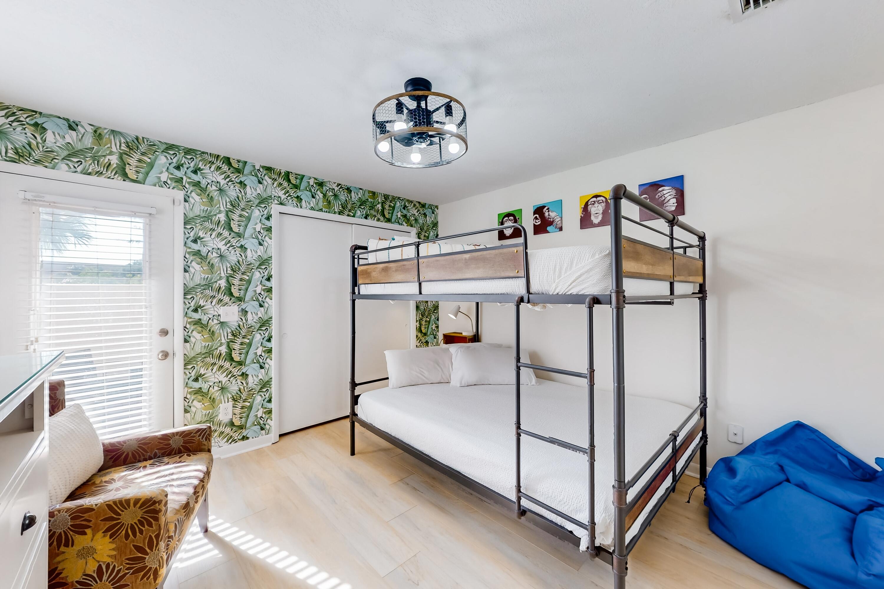 TOPS'L TENNIS VILLAGE - Residential