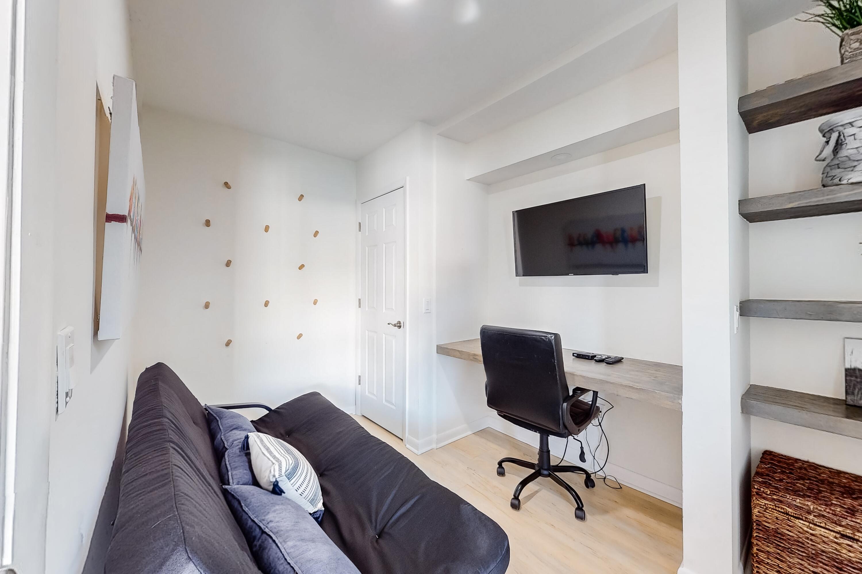 TOPS'L TENNIS VILLAGE - Residential
