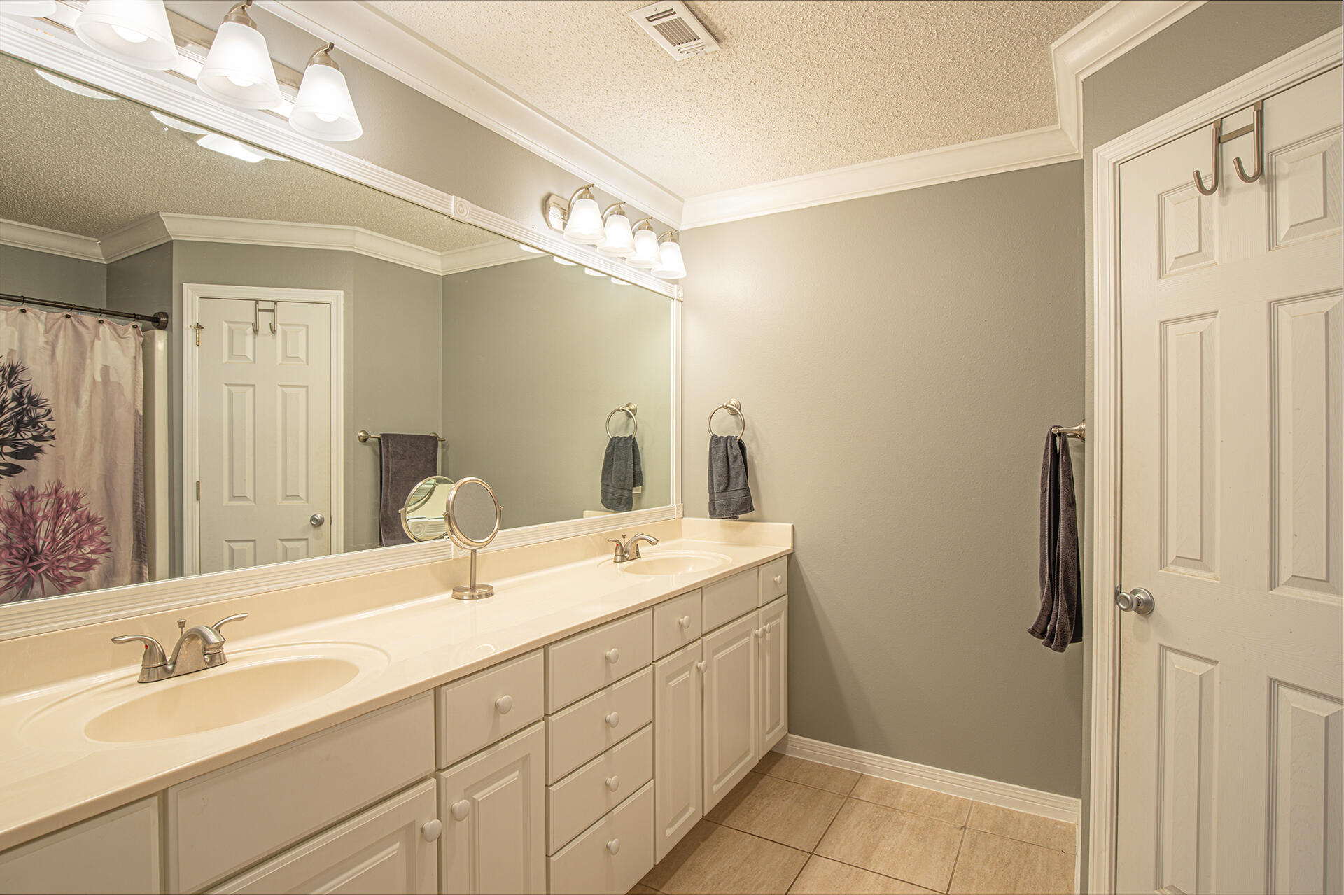 OLD BETHEL ESTATES PH I - Residential