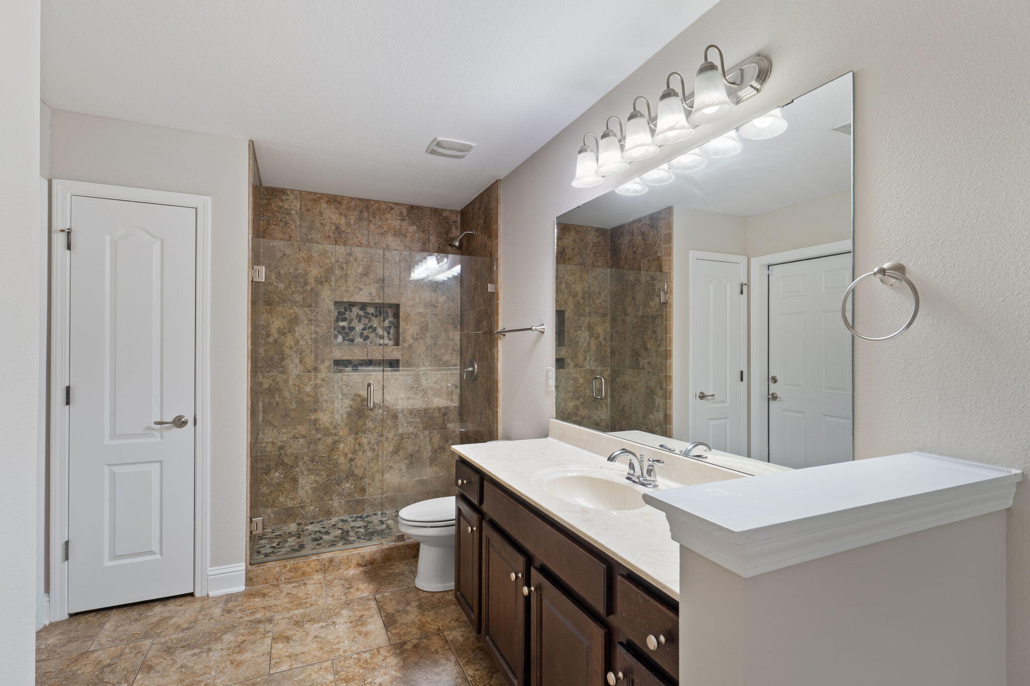 HOLLEY BY THE SEA - Residential