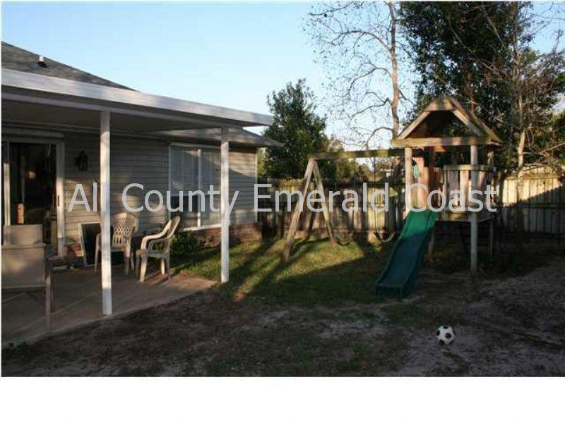 AZALEA GARDENS DESTIN - Residential Lease