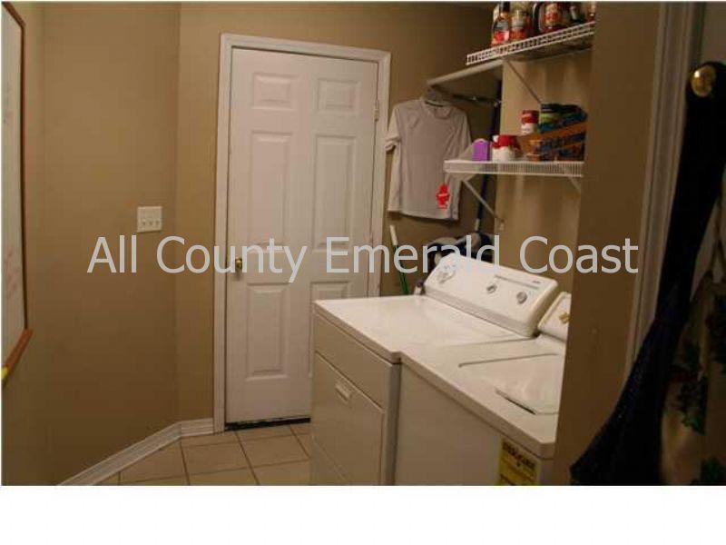 AZALEA GARDENS DESTIN - Residential Lease