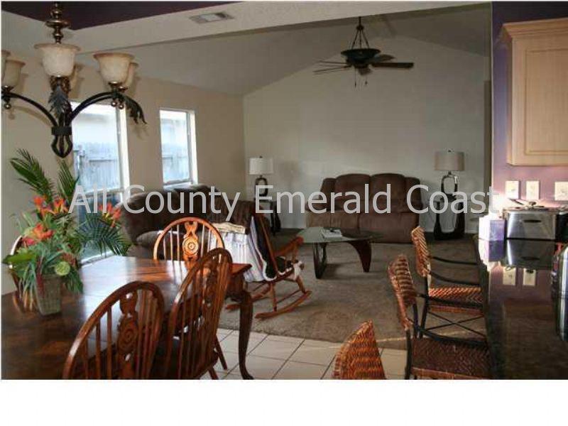 AZALEA GARDENS DESTIN - Residential Lease