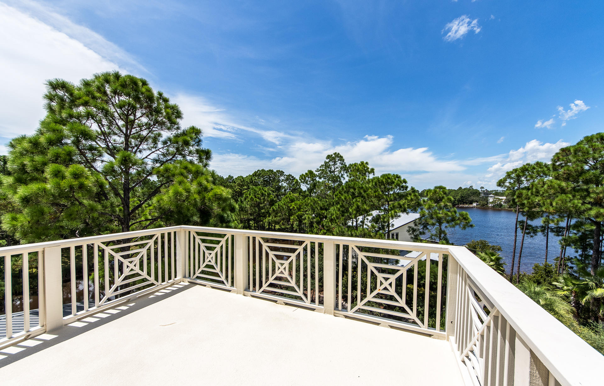 LAKEWOOD OF SEAGROVE BEACH - Residential