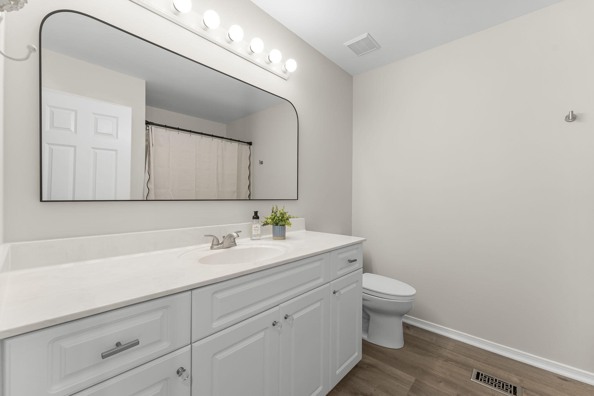 REFLECTIONS AT BLUEWATER BAY T/H - Residential