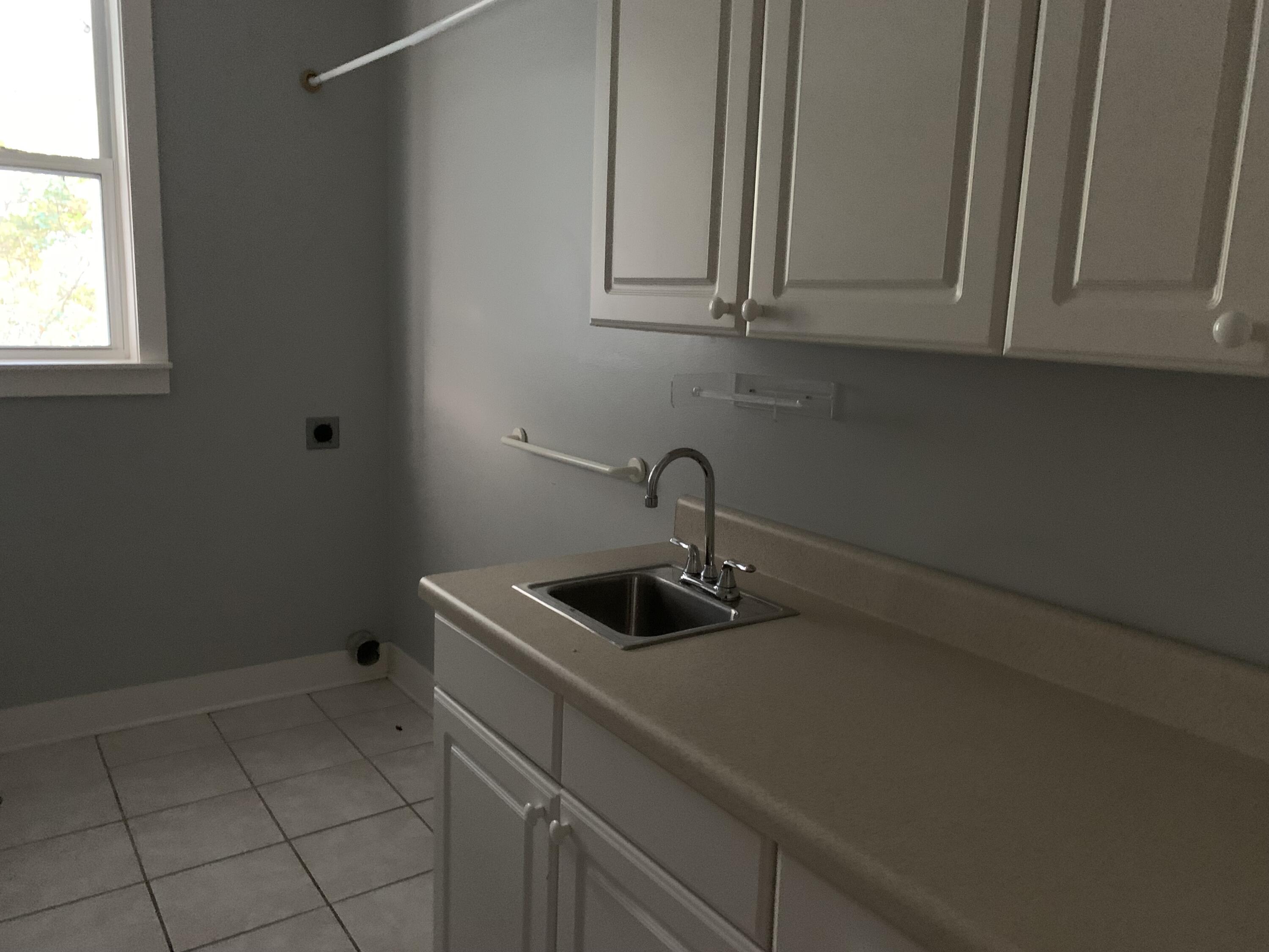 MOCKINGBIRD ESTATES - Residential Lease