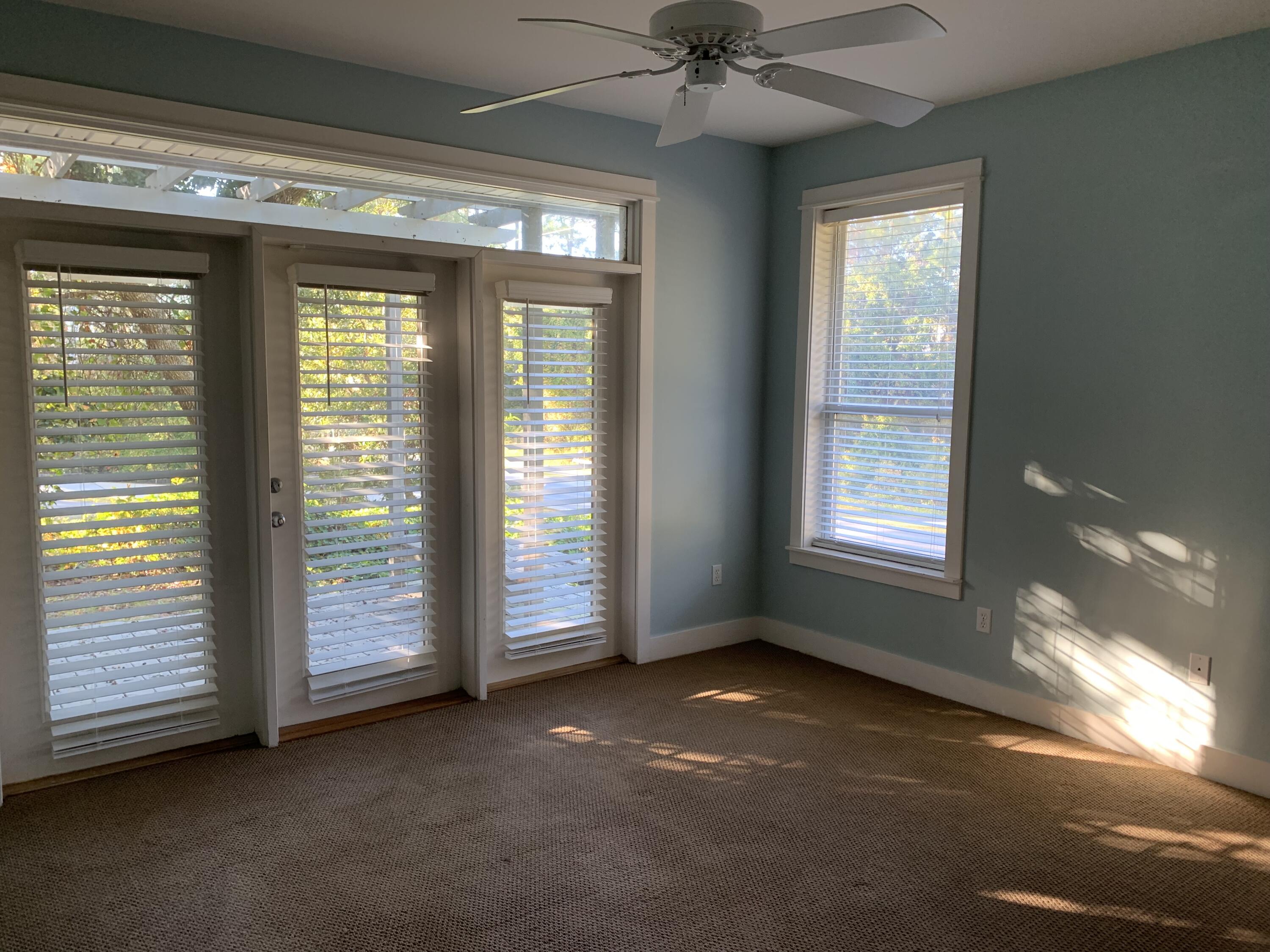 MOCKINGBIRD ESTATES - Residential Lease