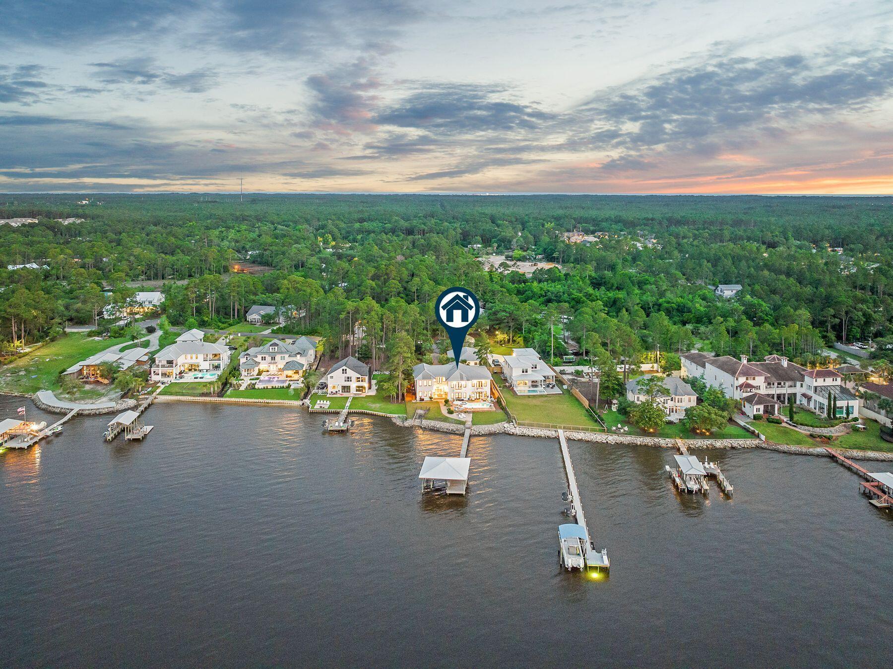 BAY PINE SHORES - Residential