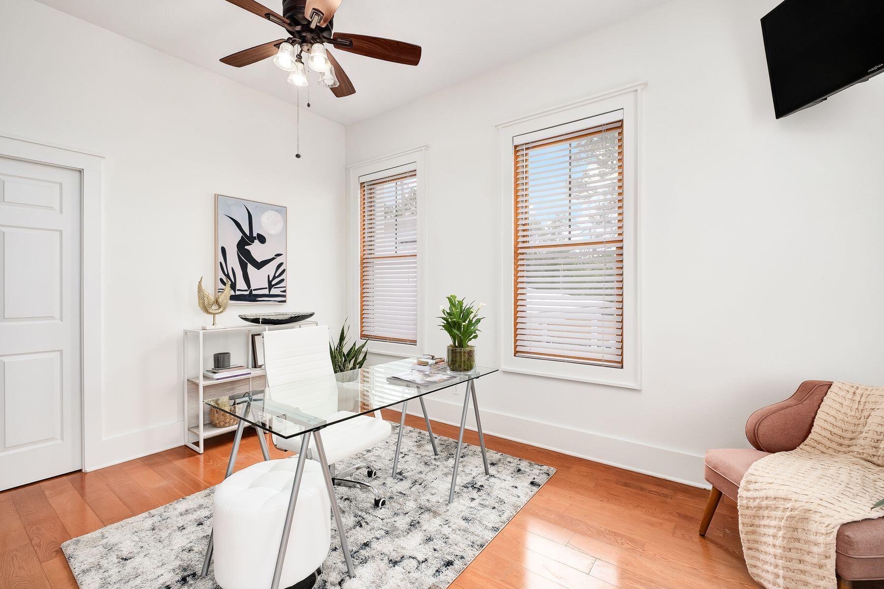 BAY PINE SHORES - Residential