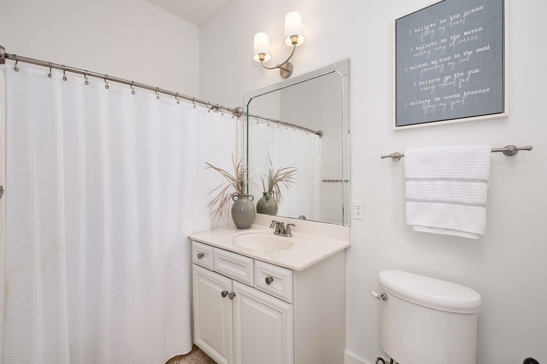 BAY PINE SHORES - Residential
