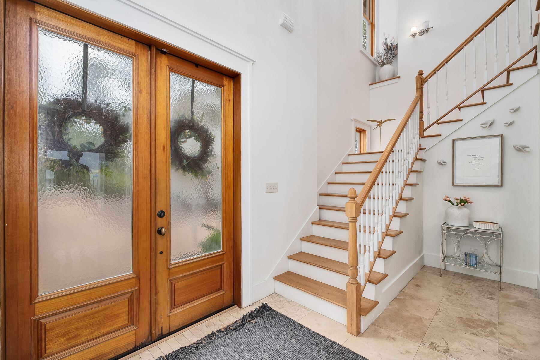 BAY PINE SHORES - Residential