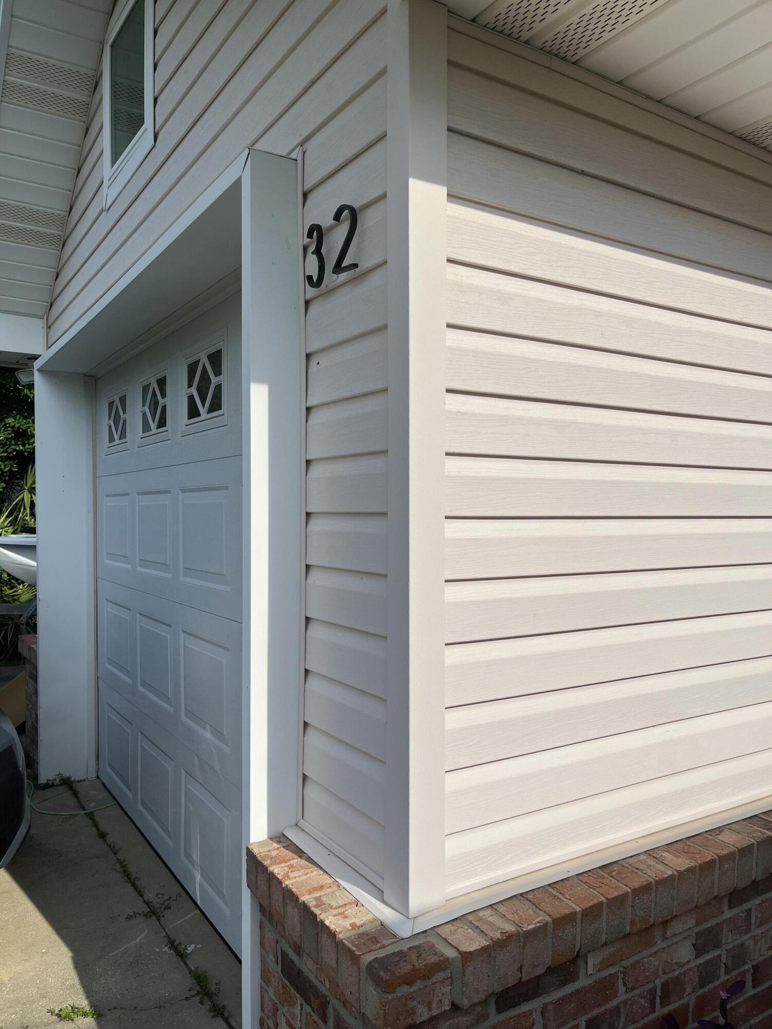 COCO PARK - Residential Lease