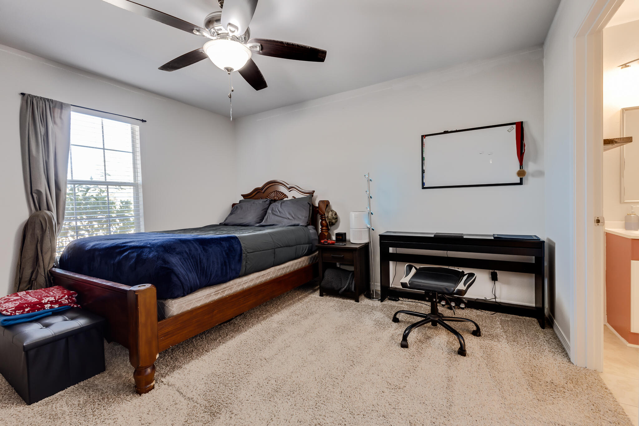 THE PINES - Residential