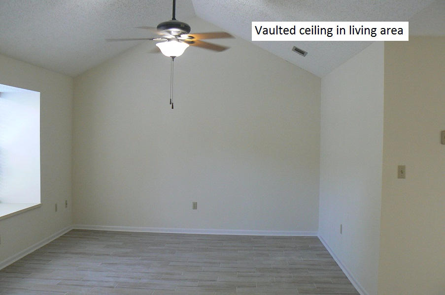 HIDDEN TRAILS PH 1 - Residential