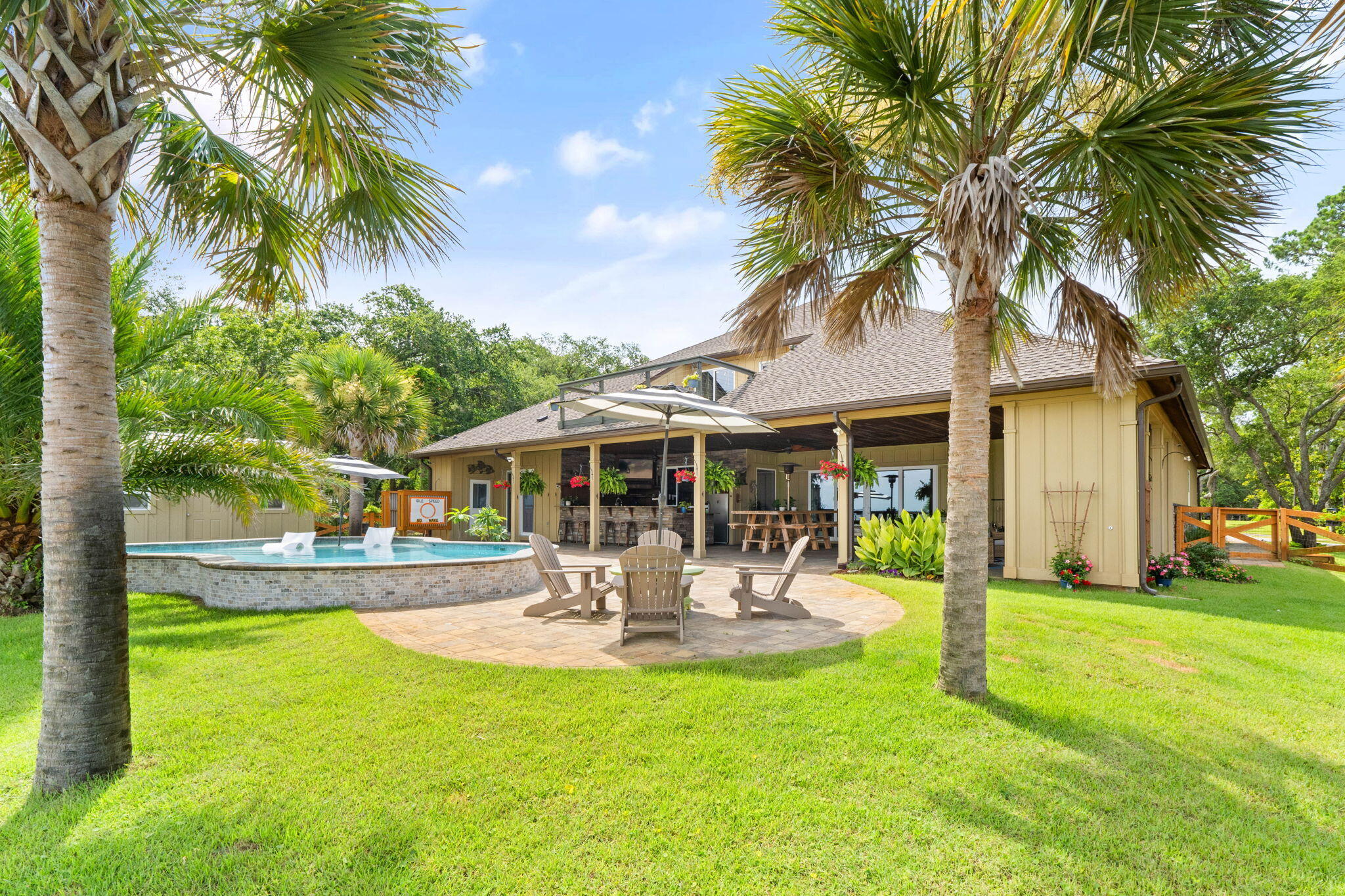 Sandy Cove - Residential