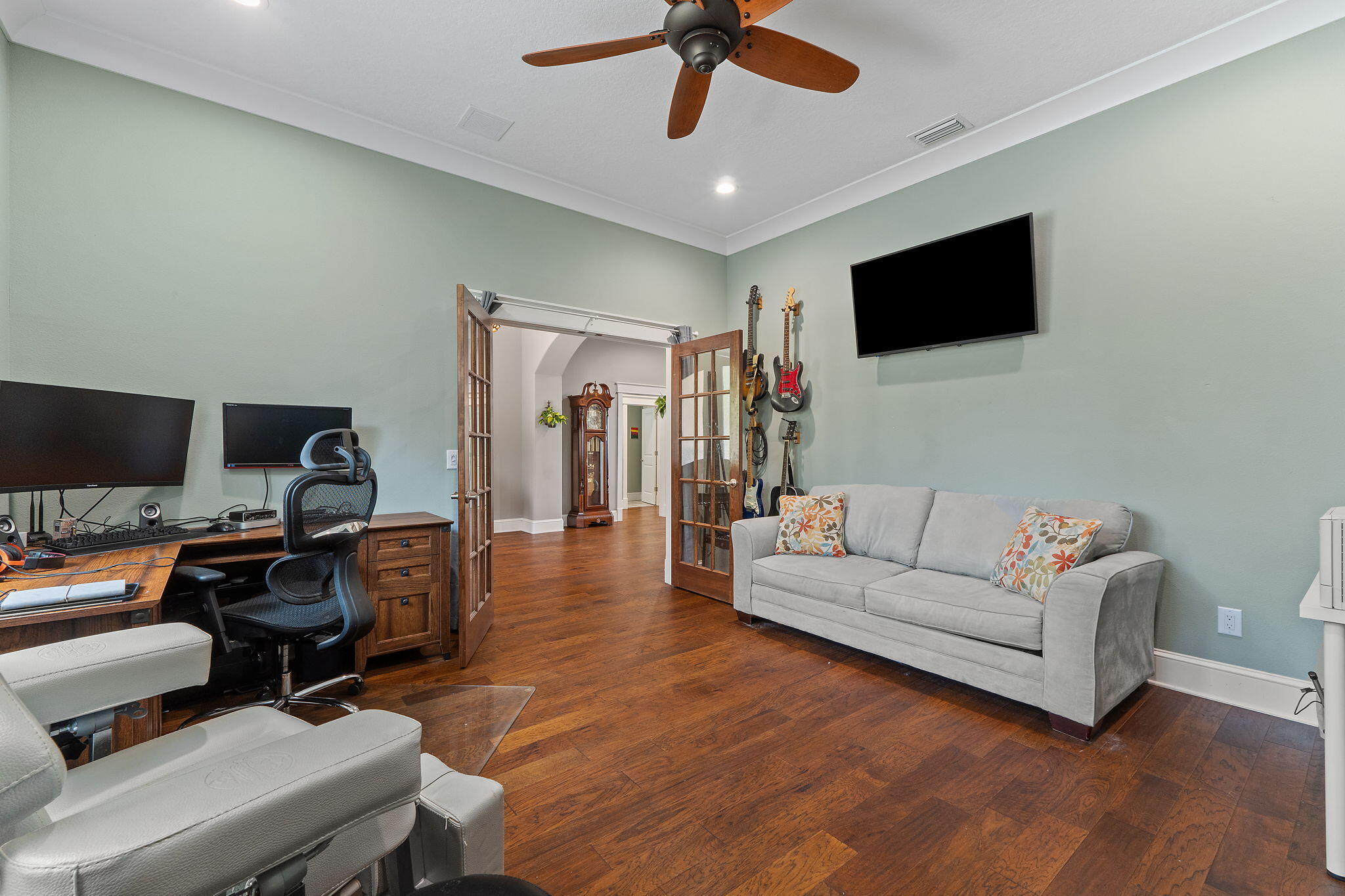 Sandy Cove - Residential