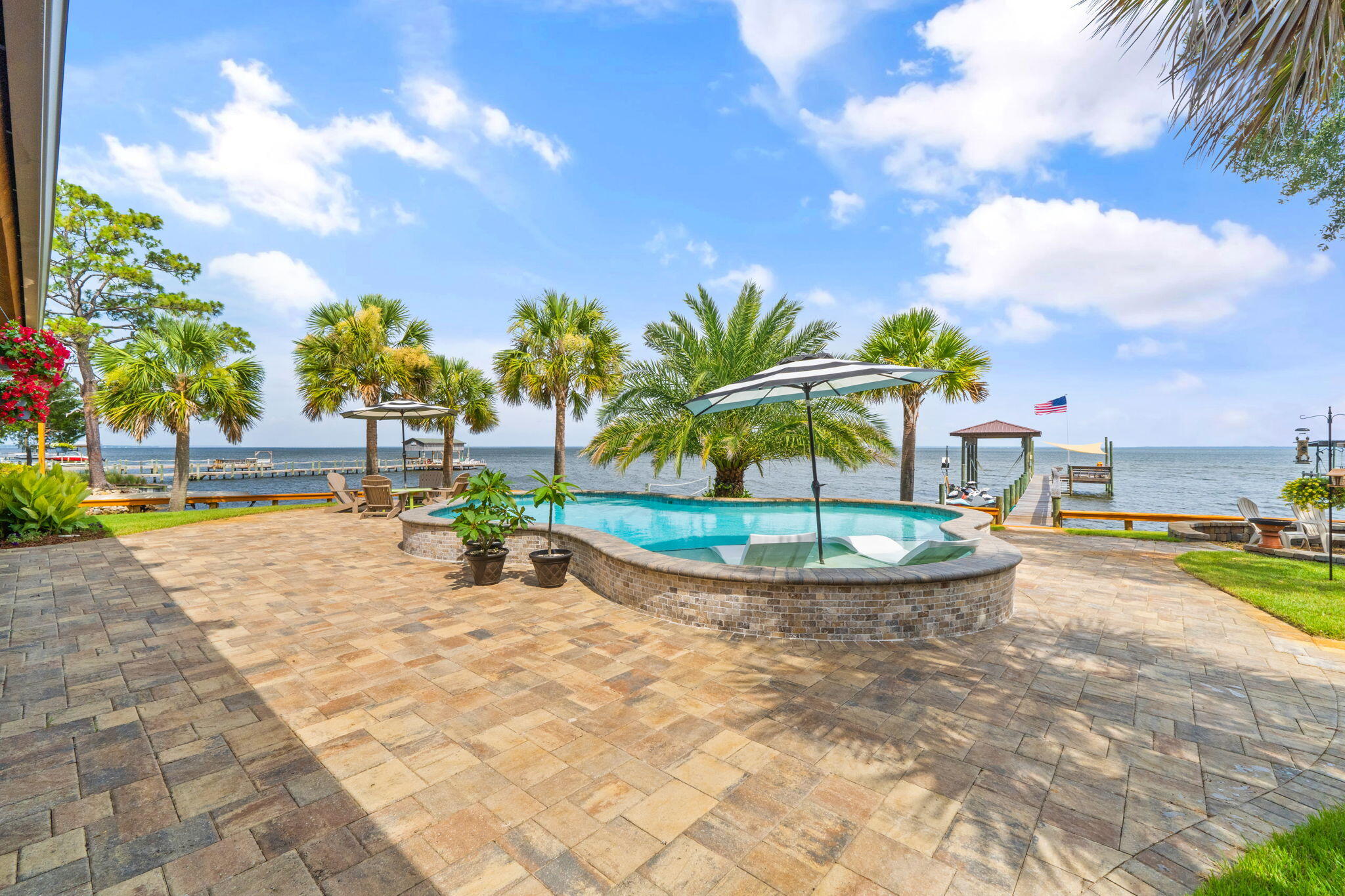 Sandy Cove - Residential