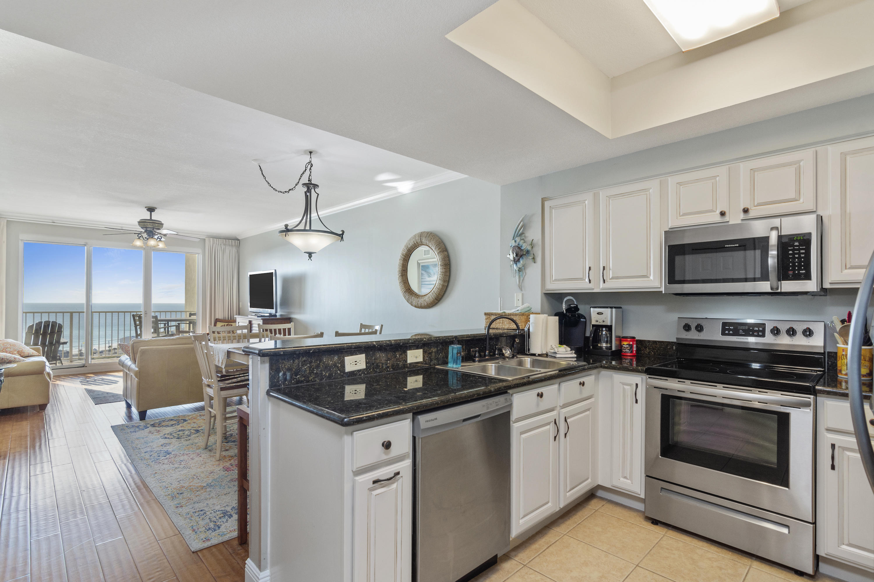 ARIEL DUNES II - Residential