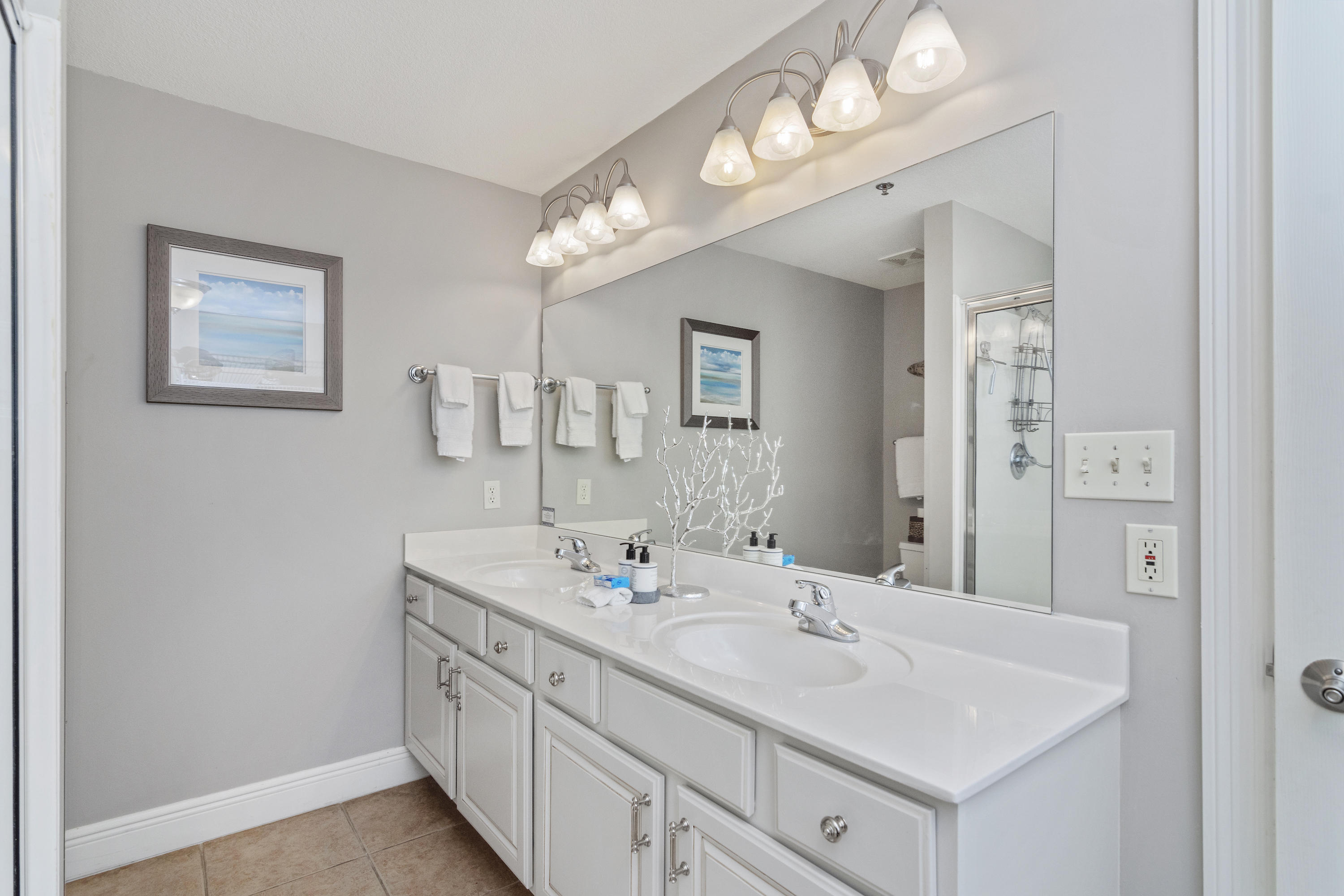 ARIEL DUNES II - Residential