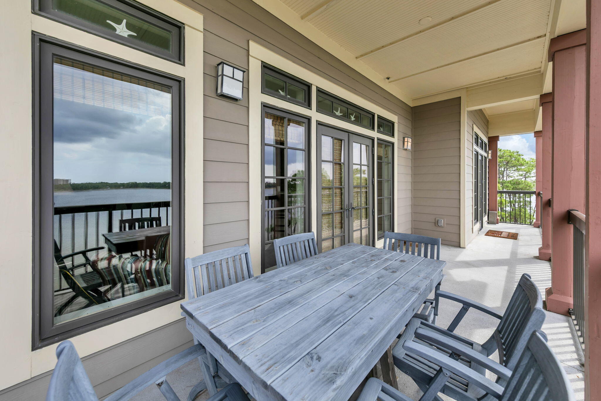 WILD HERON LAKESIDE LODGE - Residential