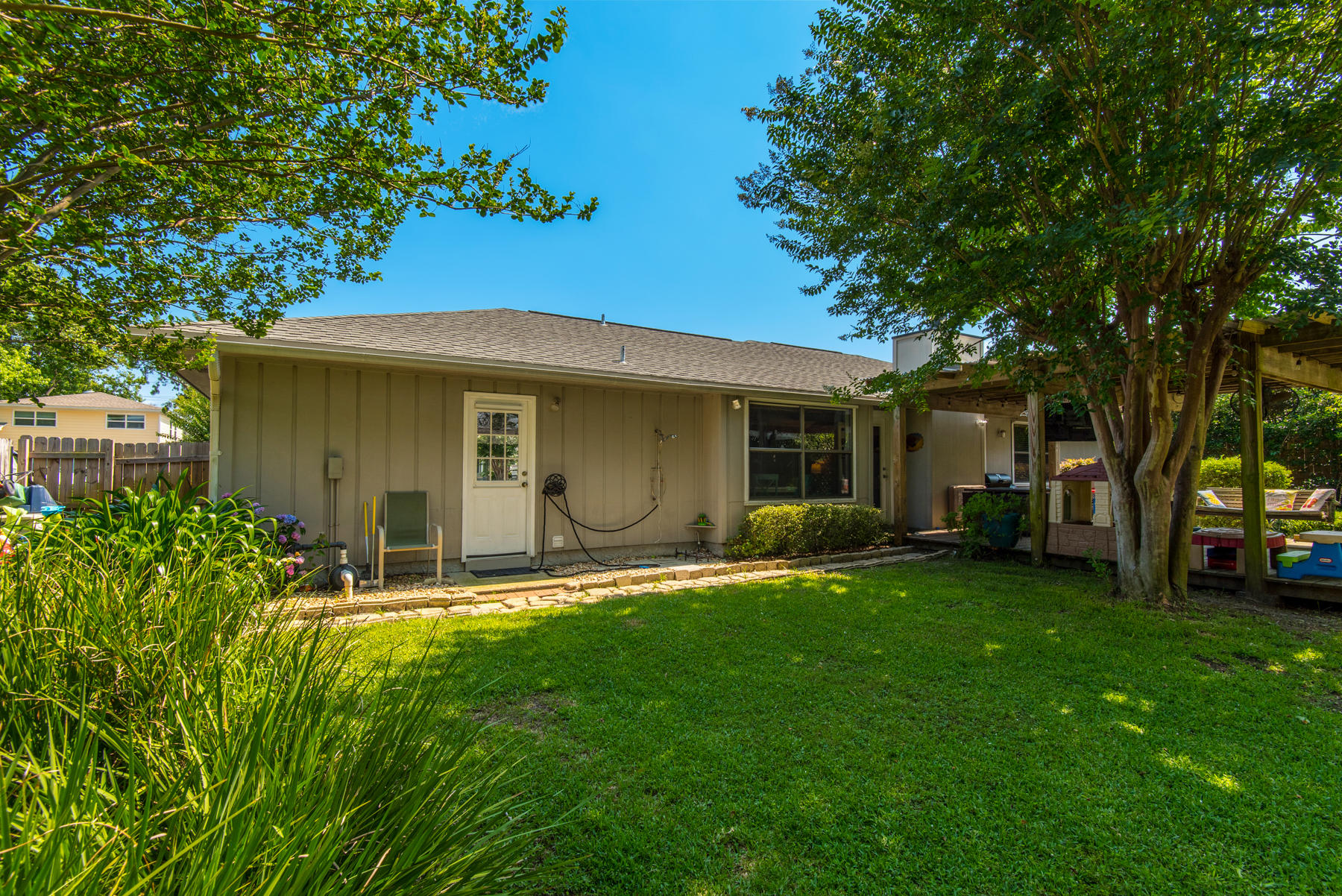 QUIET WOOD 1ST ADD - Residential