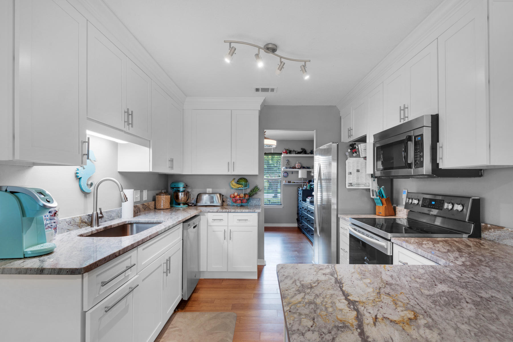 QUIET WOOD 1ST ADD - Residential