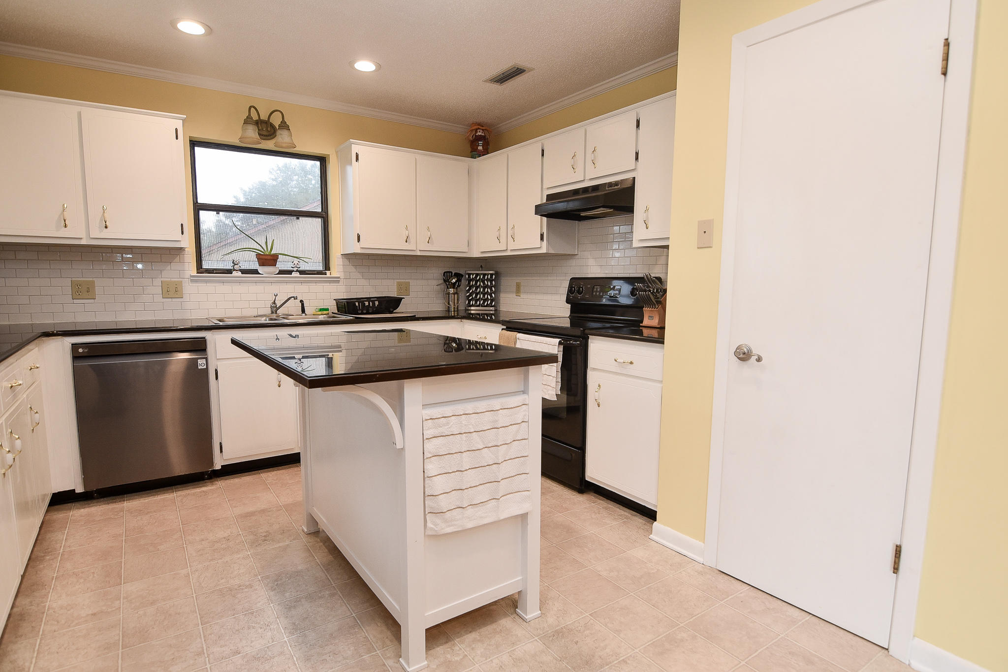 VALPARAISO PINECREST 5 - Residential